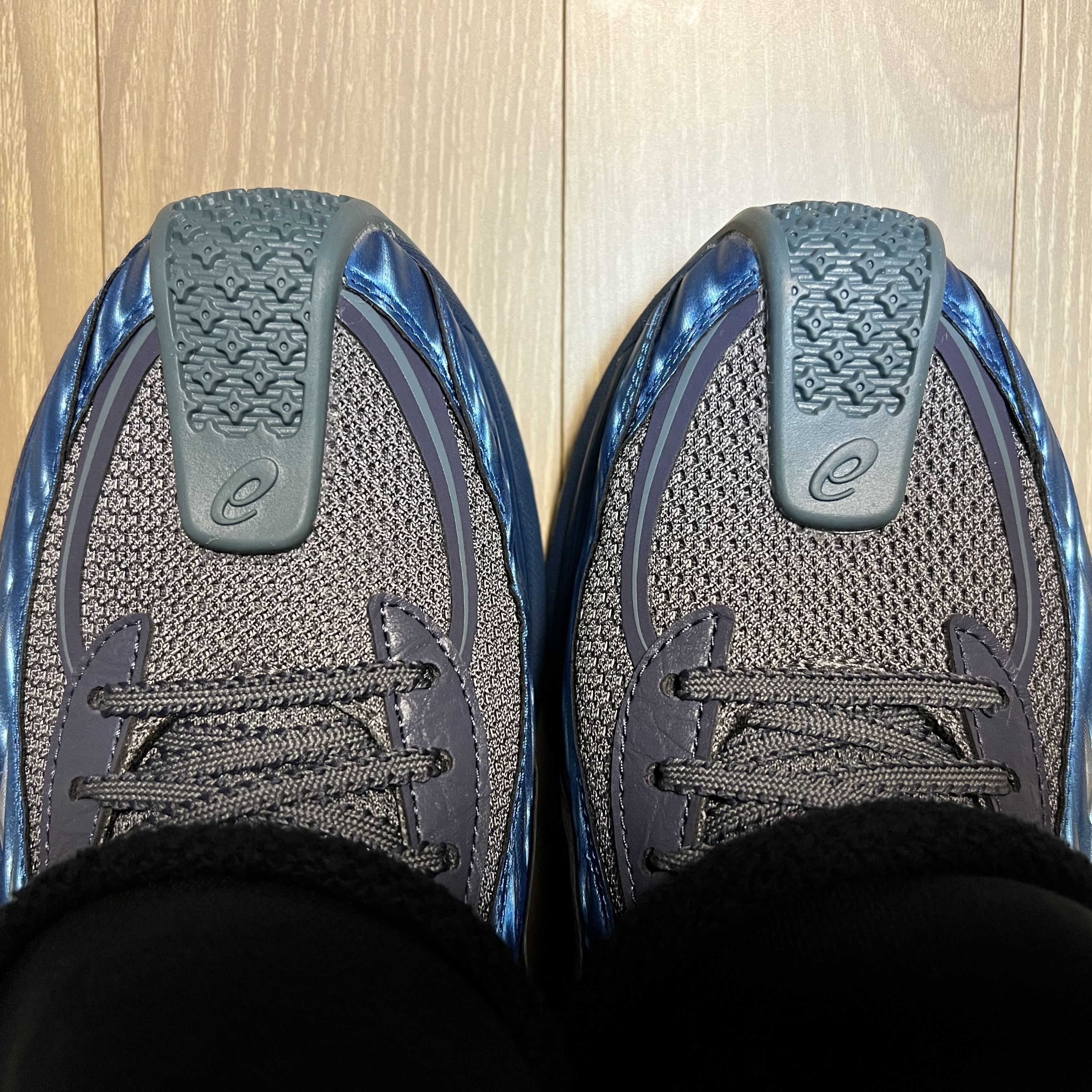 (W) Asics x Kiko Kostadinov Gel-Flammae Blue Ironclad 착용 스타일 - 2