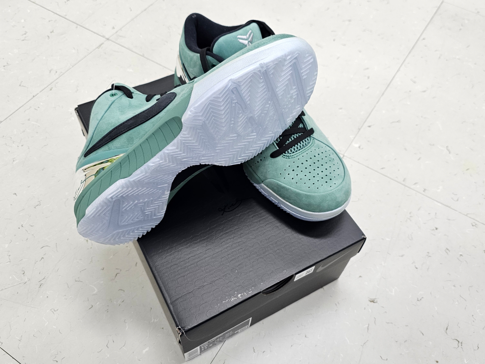 Nike Kobe 4 Protro Girl Dad 착용 스타일 - 2