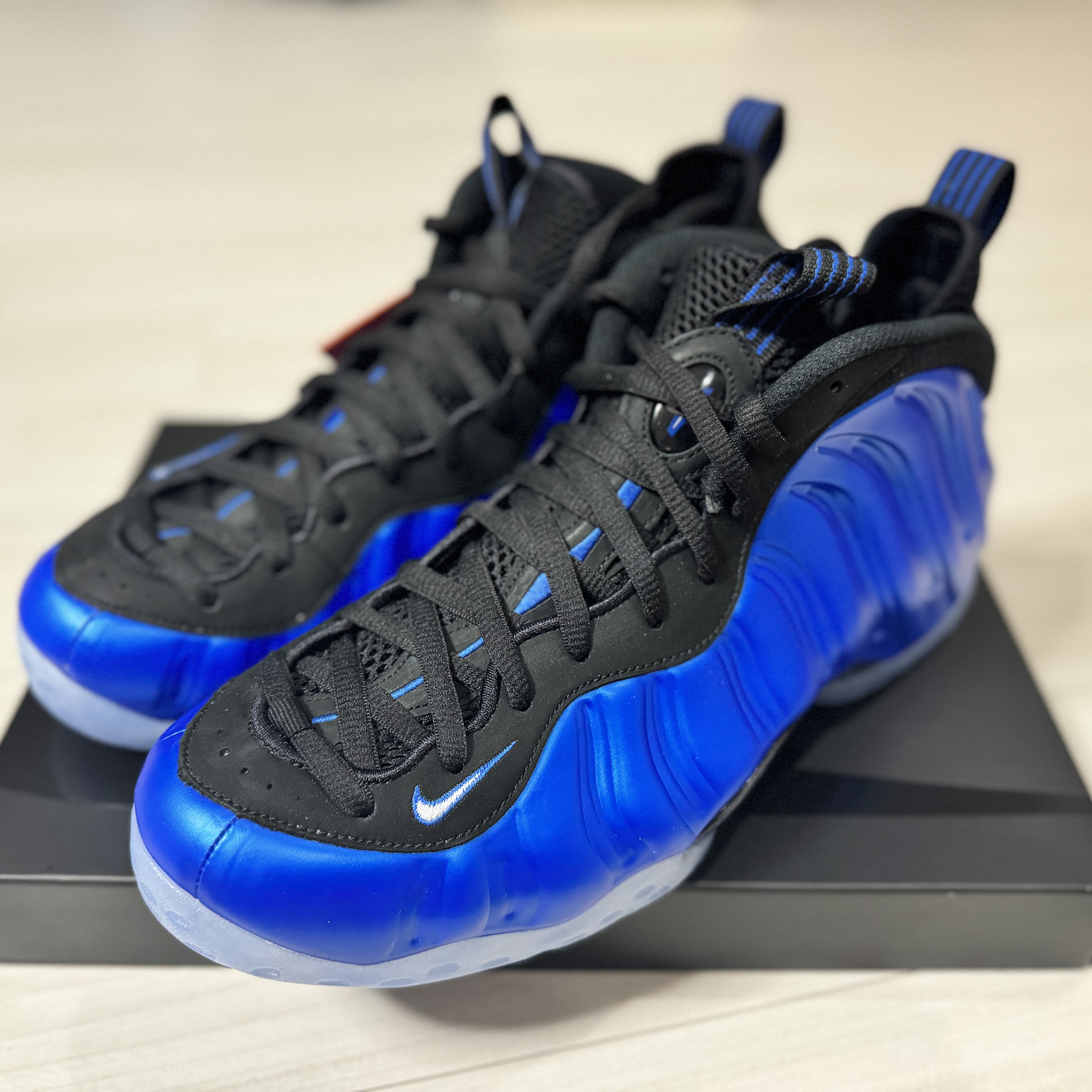 Nike Air Foamposite One International Blue 착용 스타일 - 1