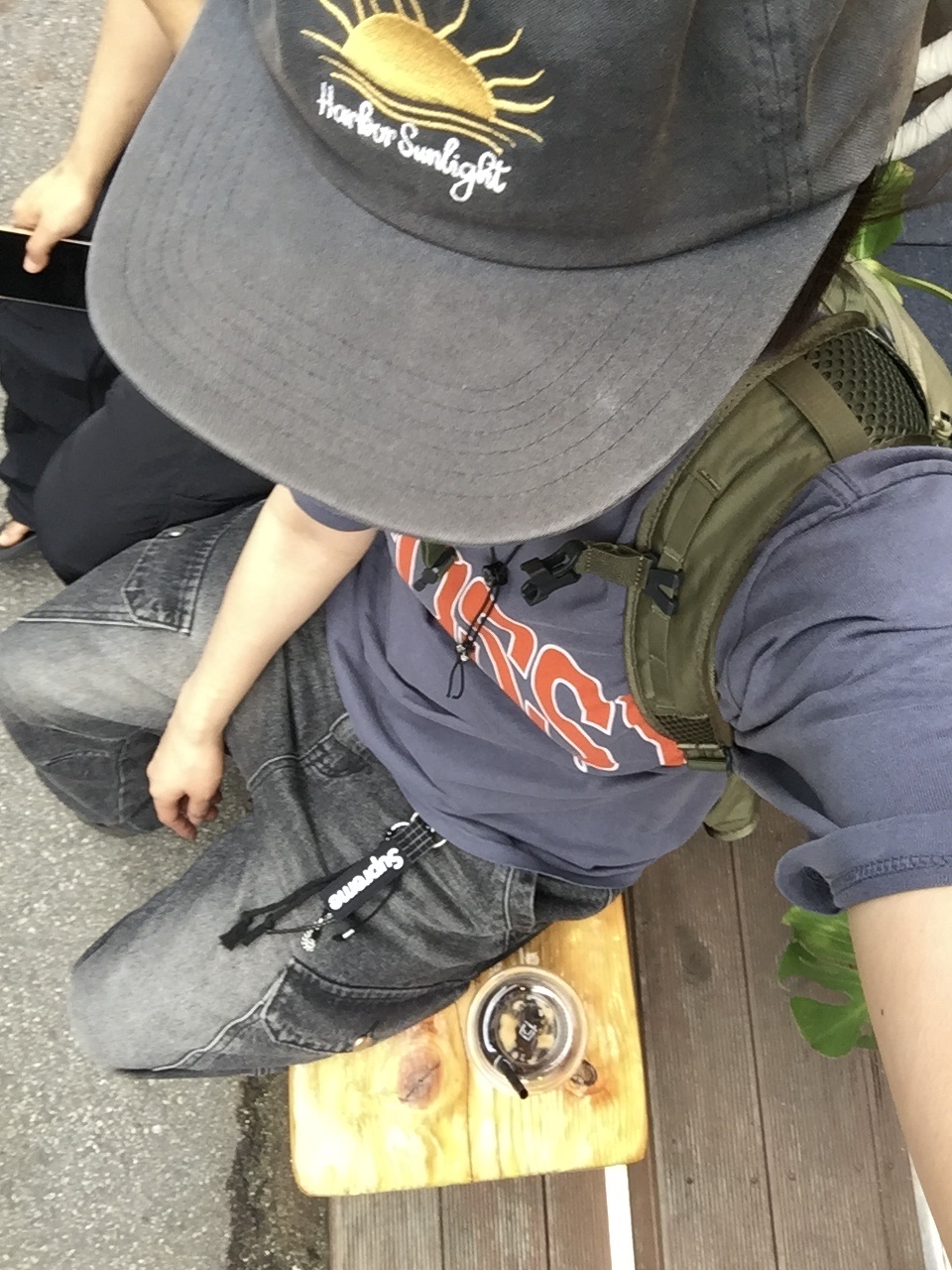 Stussy Burly Threads Pigment Dyed T-Shirt Indigo, Asics UB6-S GT-2160 Grey Floss Brown Storm 착용 스타일 - 2