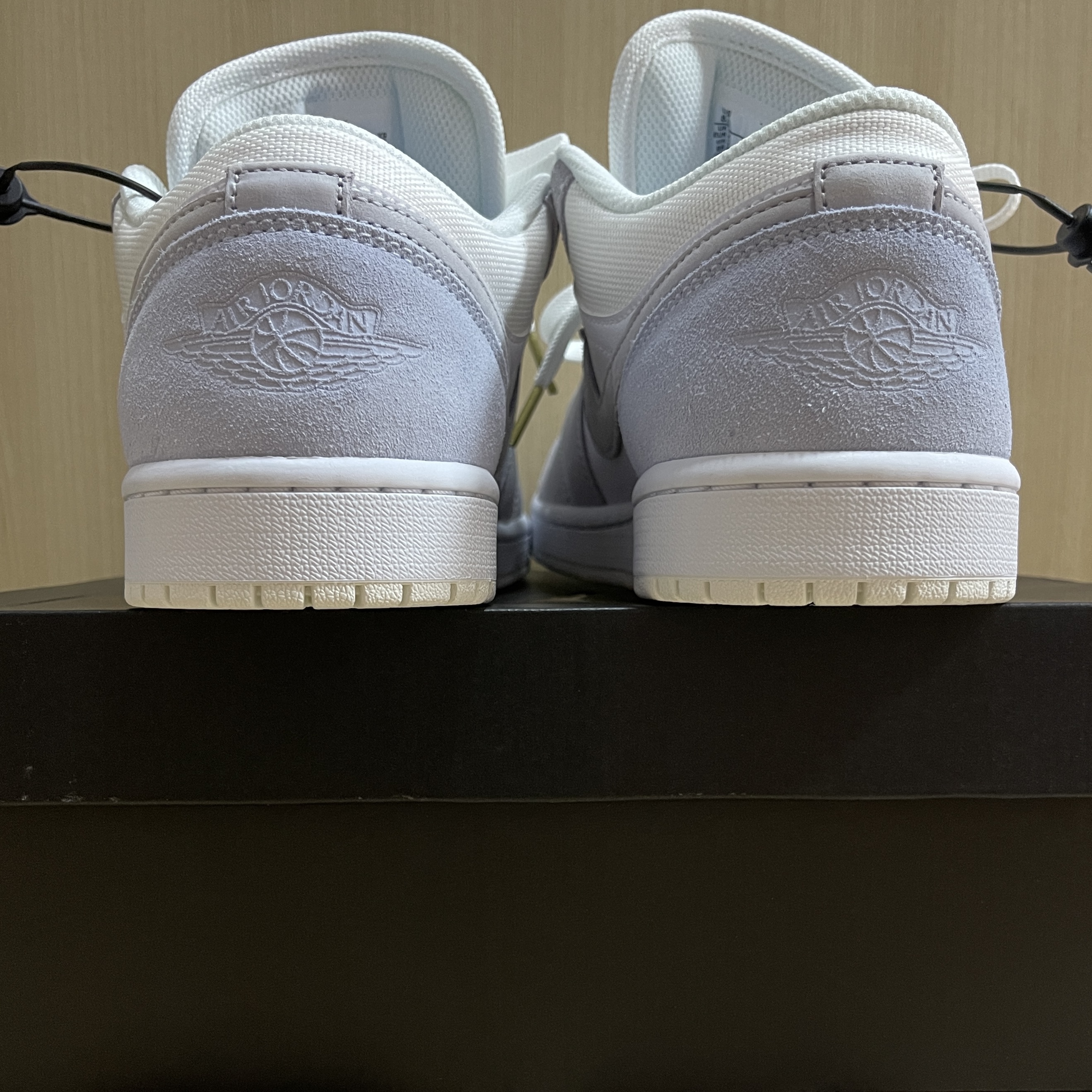 Jordan 1 Low Paris 착용 스타일 - 3