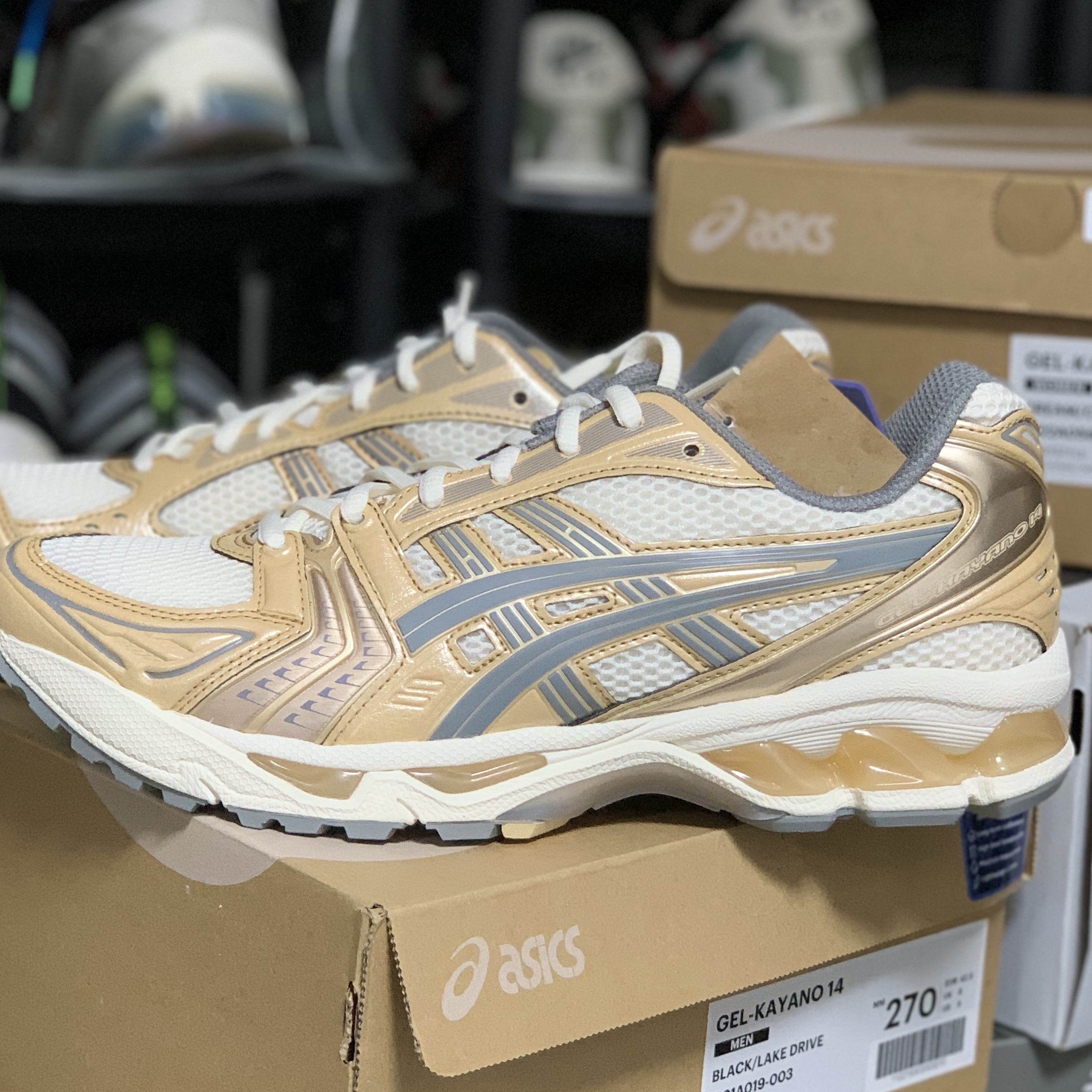 (W) Asics Gel-Kayano 14 Cream Clay Grey 착용 스타일