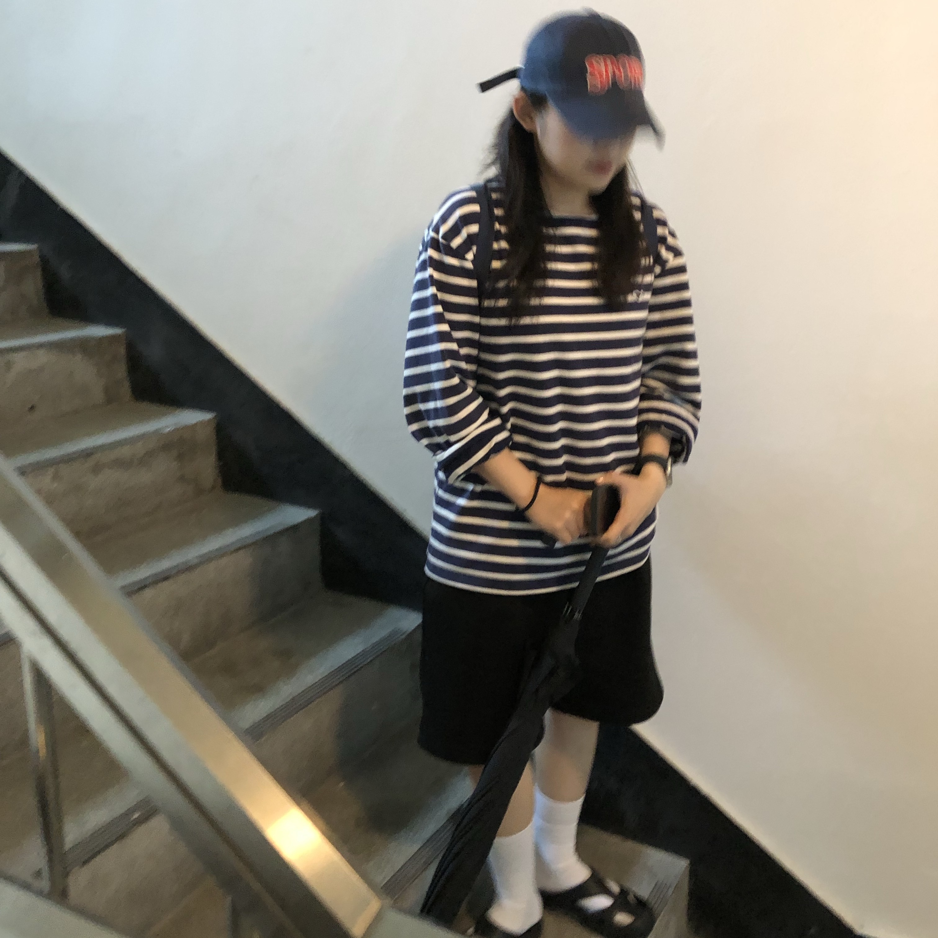 Keen Shanti Black Dawn Blue 착용 스타일 - 3
