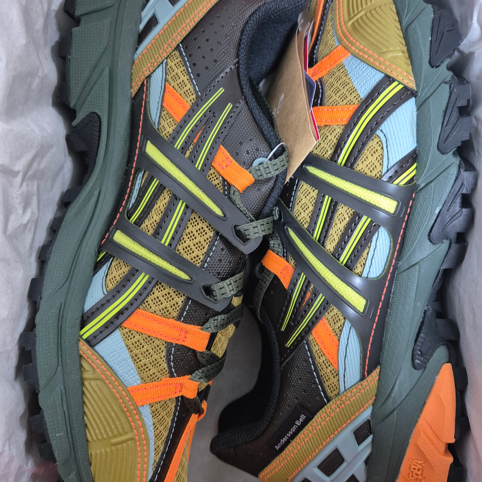 Asics x Andersson Bell Gel-Sonoma 15-50 Olive Oil Dark Brown 착용 스타일 - 1