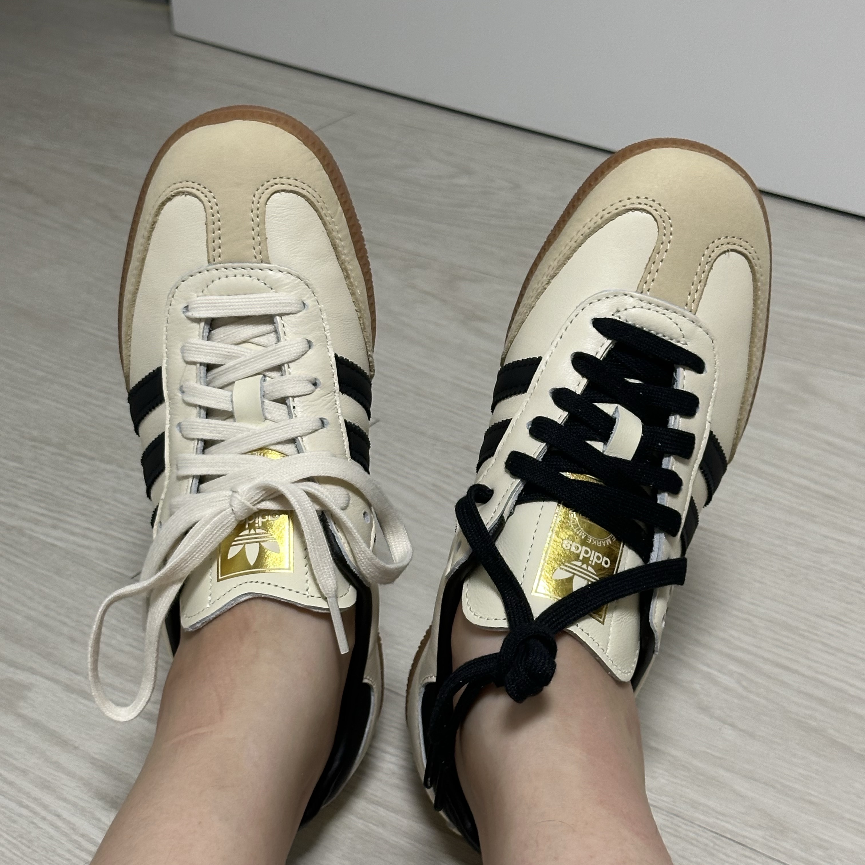 (W) Adidas Samba OG Cream White Core Black 착용 스타일
