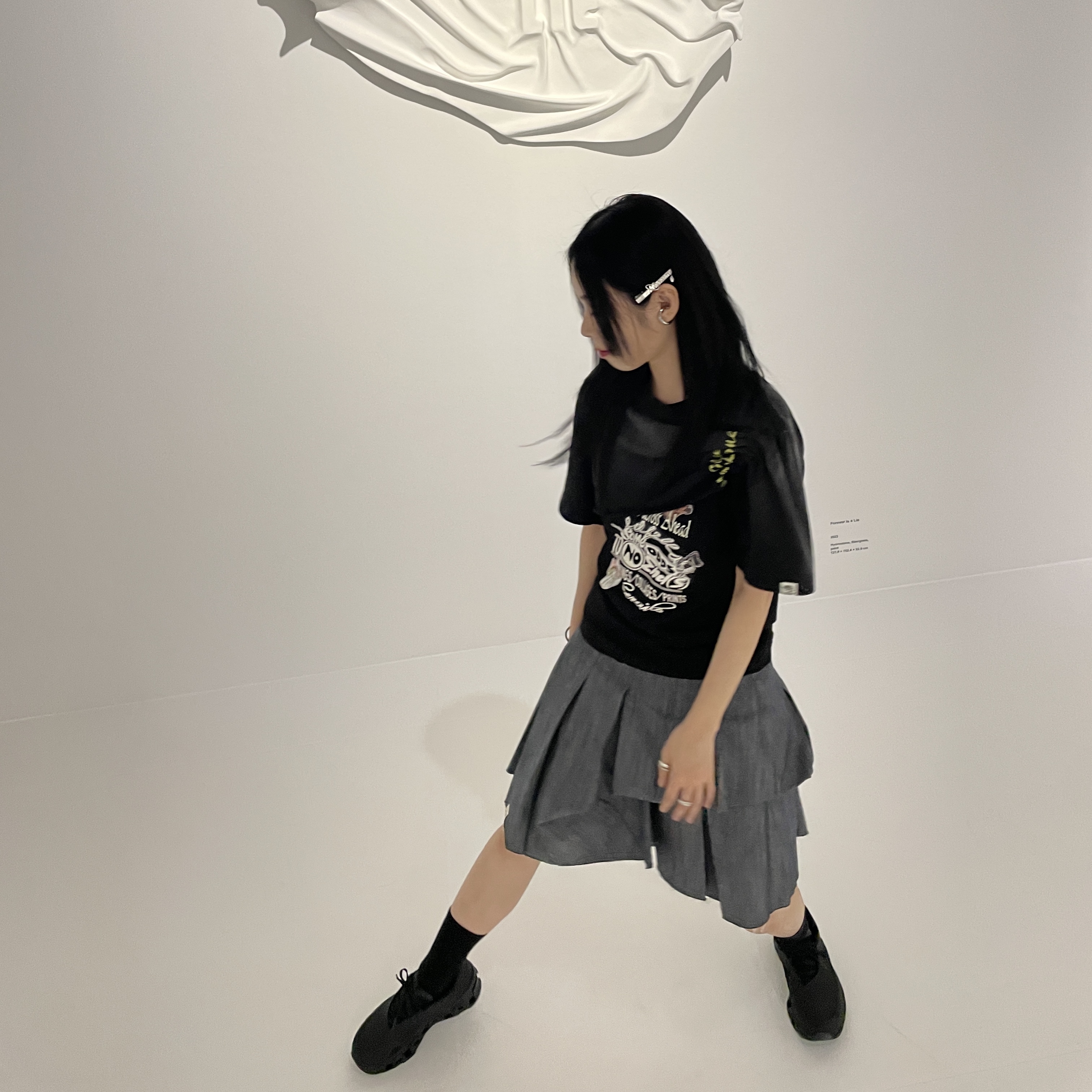 (W) On Running x Post Archive Faction (Paf) Cloudmonster 2 Black Magnet 착용 스타일