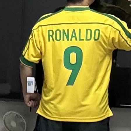 Nike Brazil 1998 Reissue Soccer Replica Jersey Varsity Maize Ronaldo (Marking Ver.) 착용 스타일 - 4