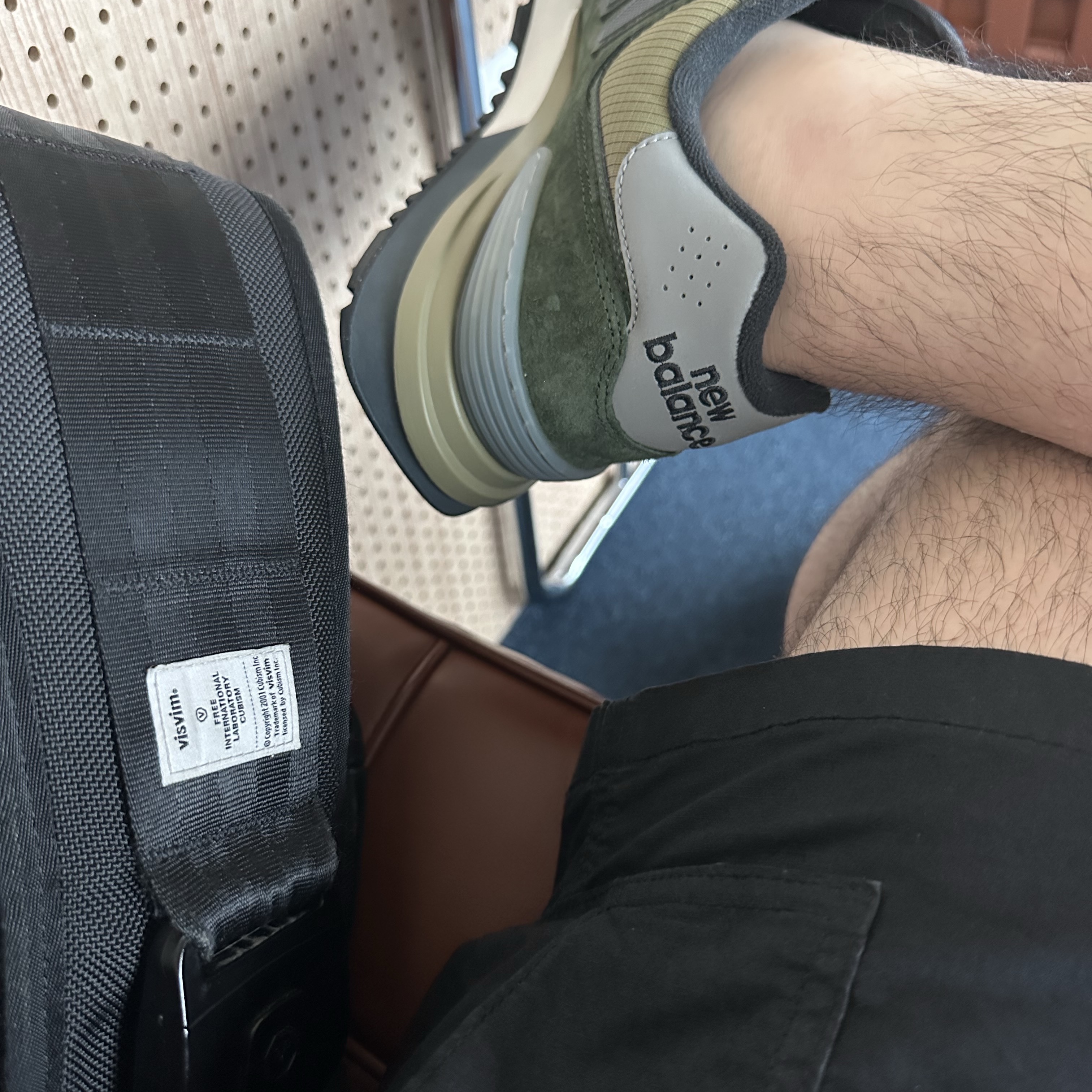 New Balance x Stone Island 574 Legacy Dark Green 착용 스타일 - 1