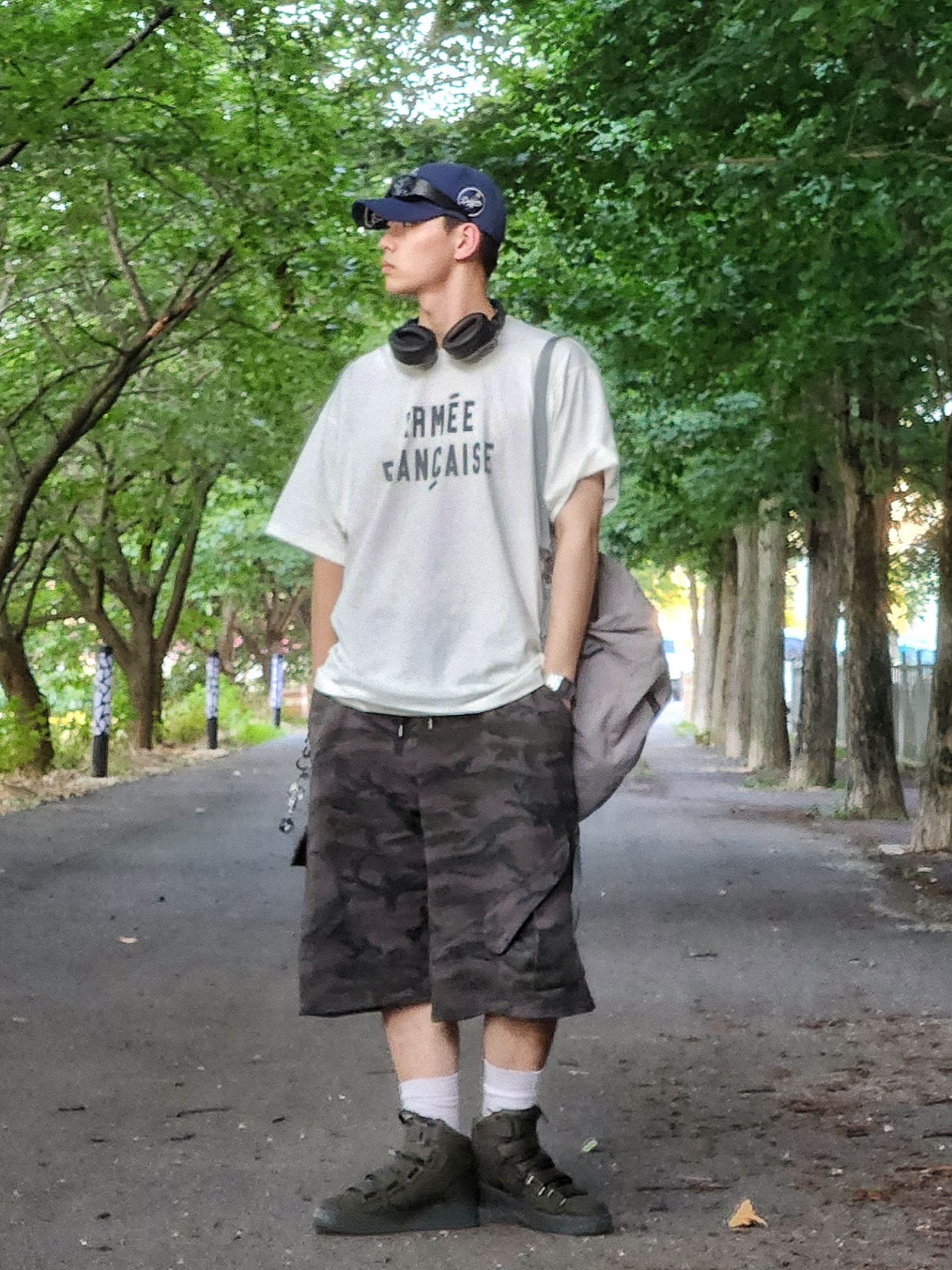 Nike x Billie Eilish Air Force 1 High '07 SP Sequoia 착용 스타일 - 3