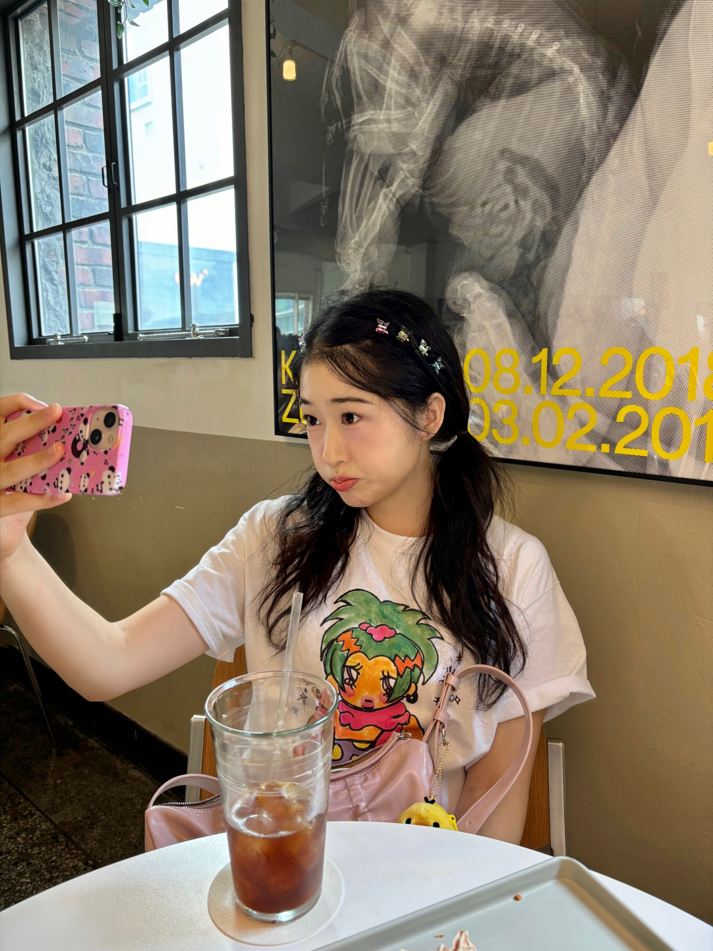 Soulpussycat Soulgirl T-Shirt No. 1 White, Soulpussycat Soulgirl T-Shirt No. 2 White 착용 스타일 - 2