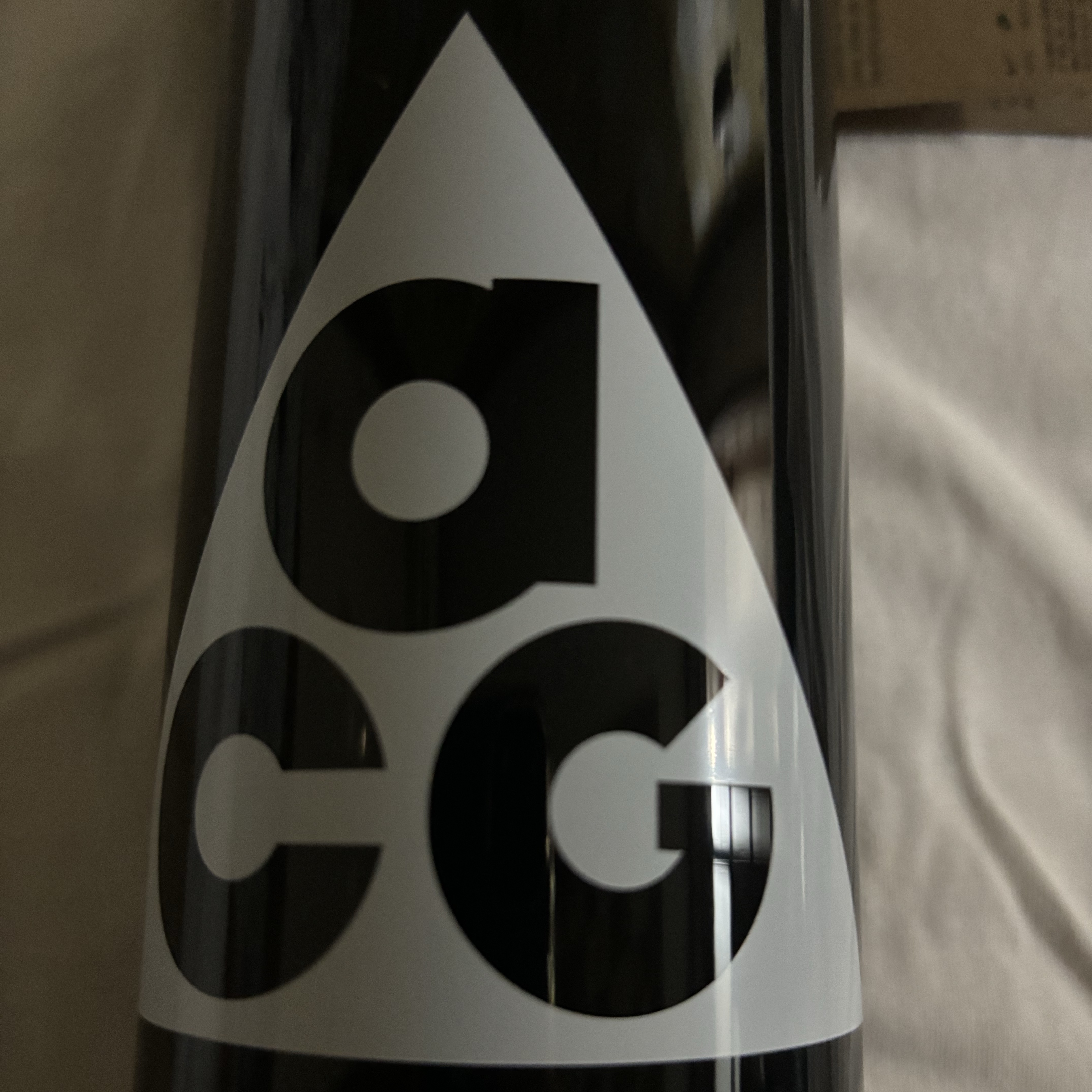 Nike ACG Tritan Renew Recharge Chug Bottle 710ml Black 착용 스타일