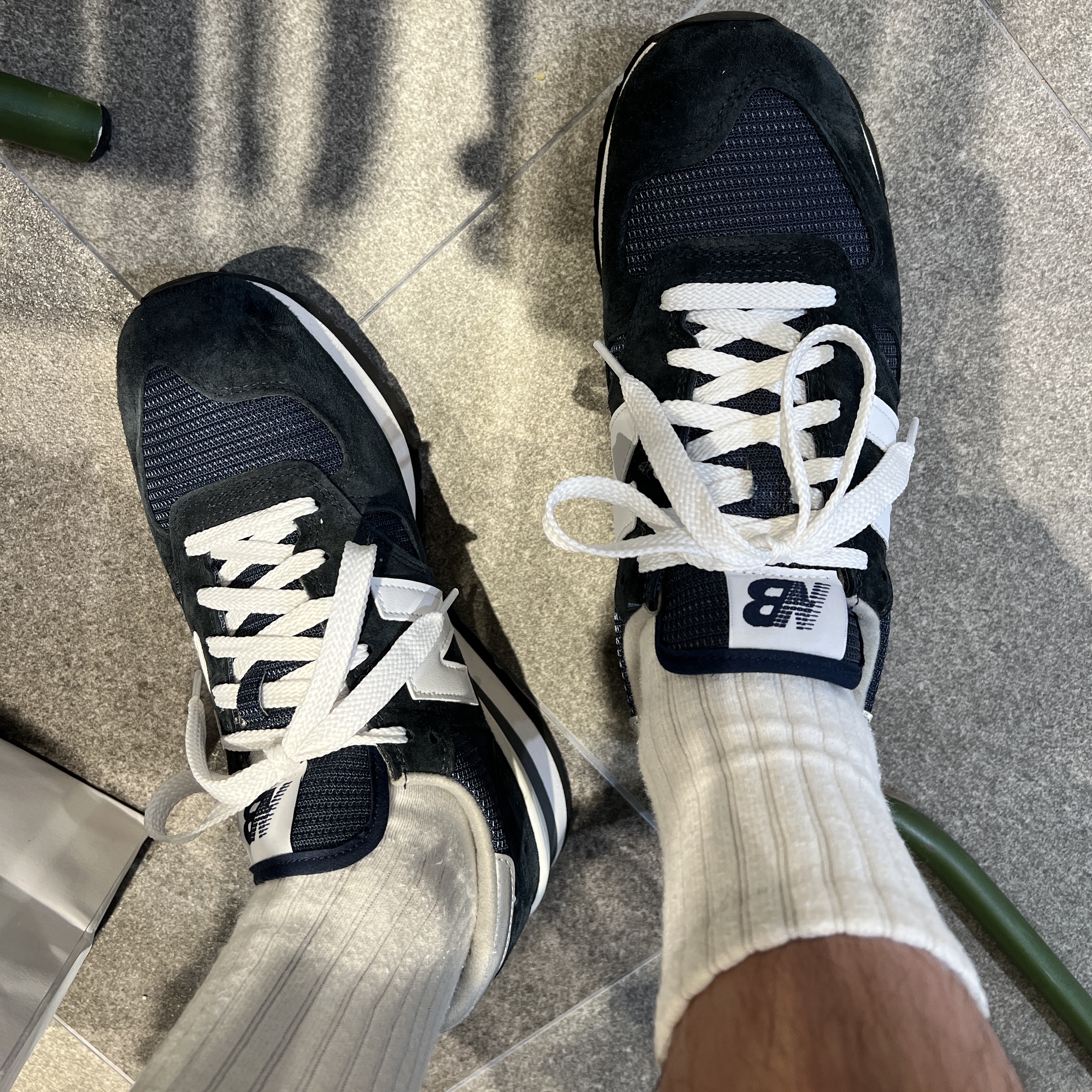 New Balance 990v1 Made in USA Navy 착용 스타일