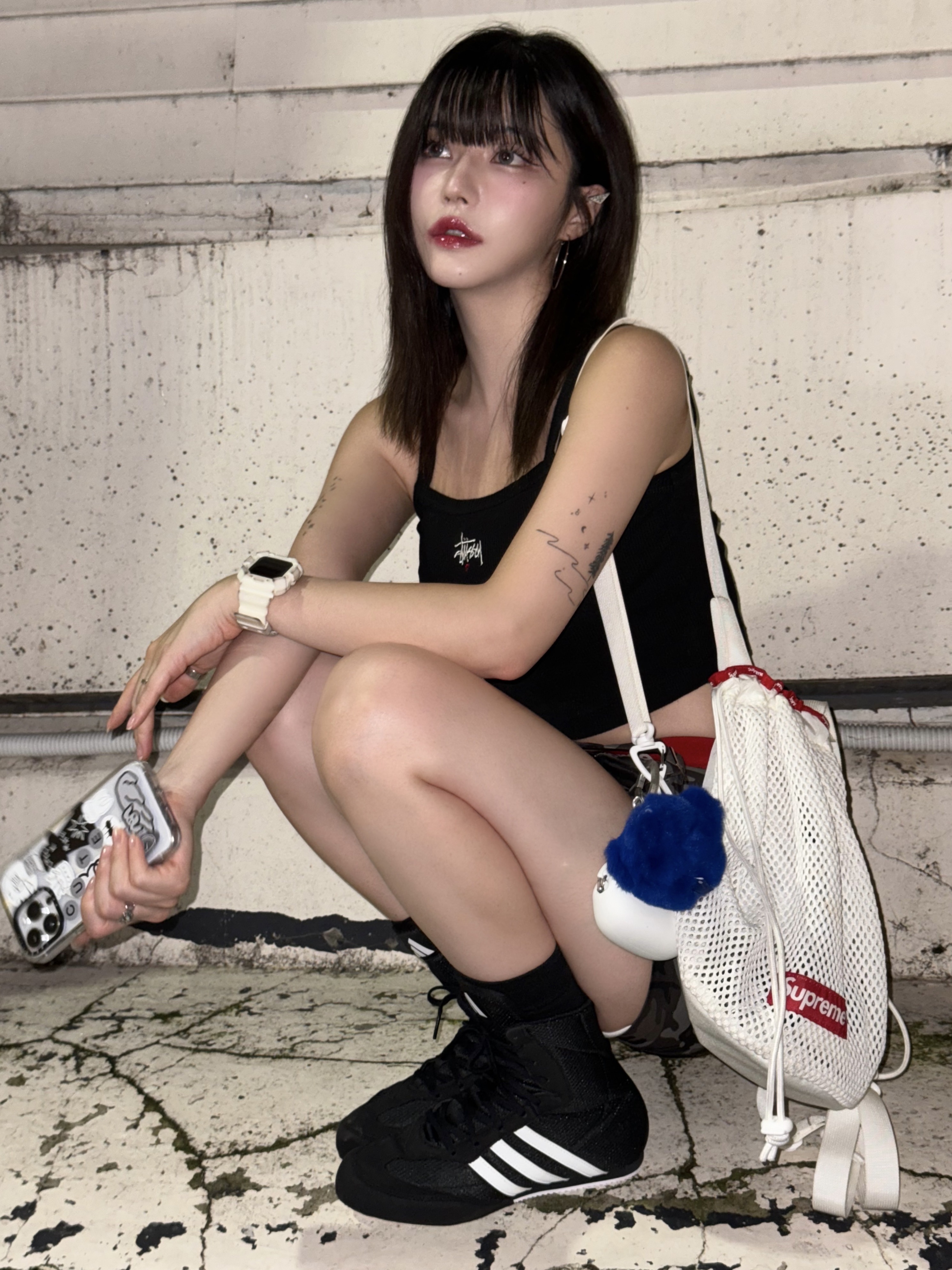 Adidas Box Hog 2.0 Boots Core Black Cloud White, Supreme Mesh Small Backpack White - 23SS 착용 스타일 - 1