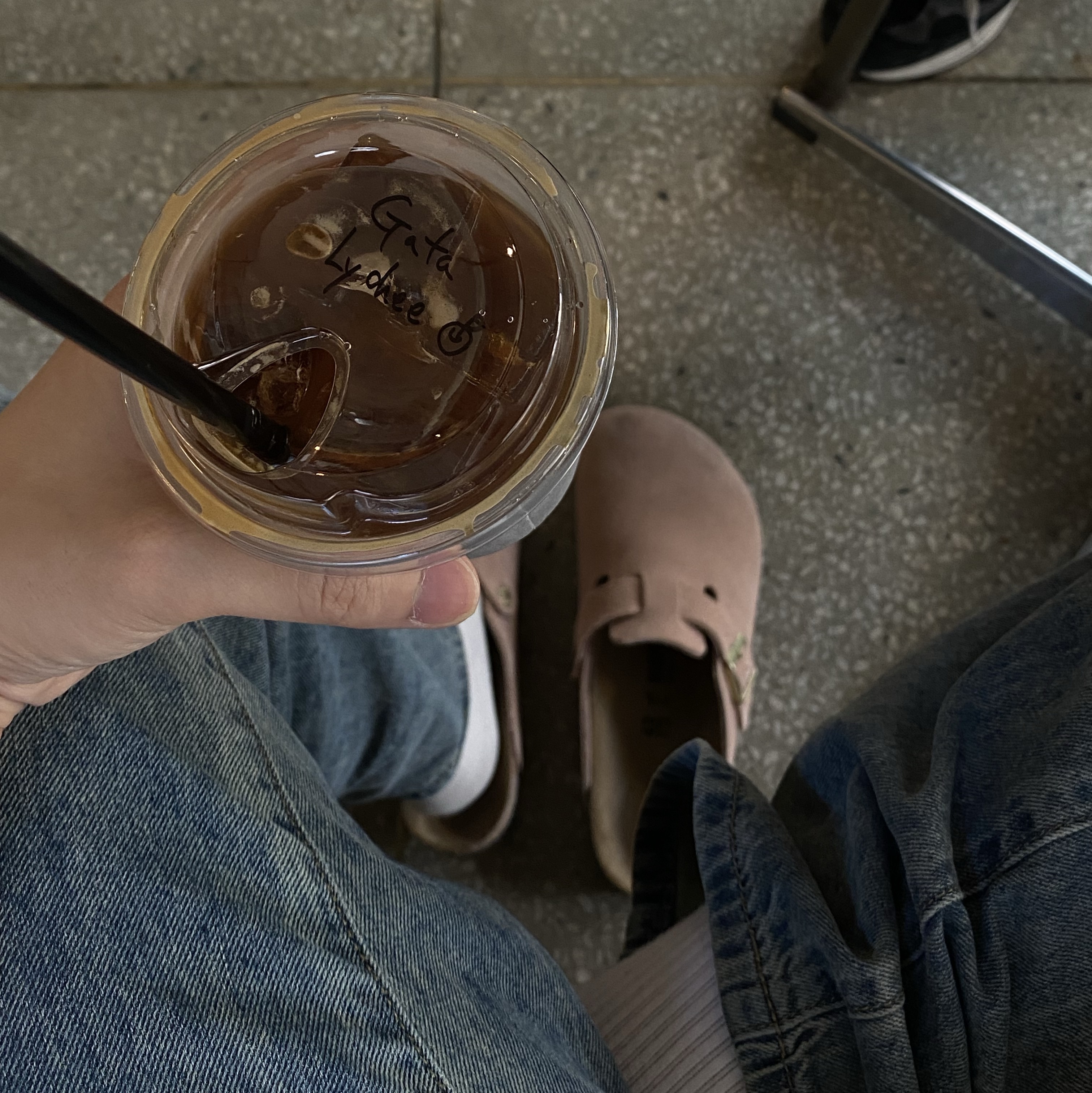 Birkenstock Boston Suede Leather Light Rose - Regular 착용 스타일