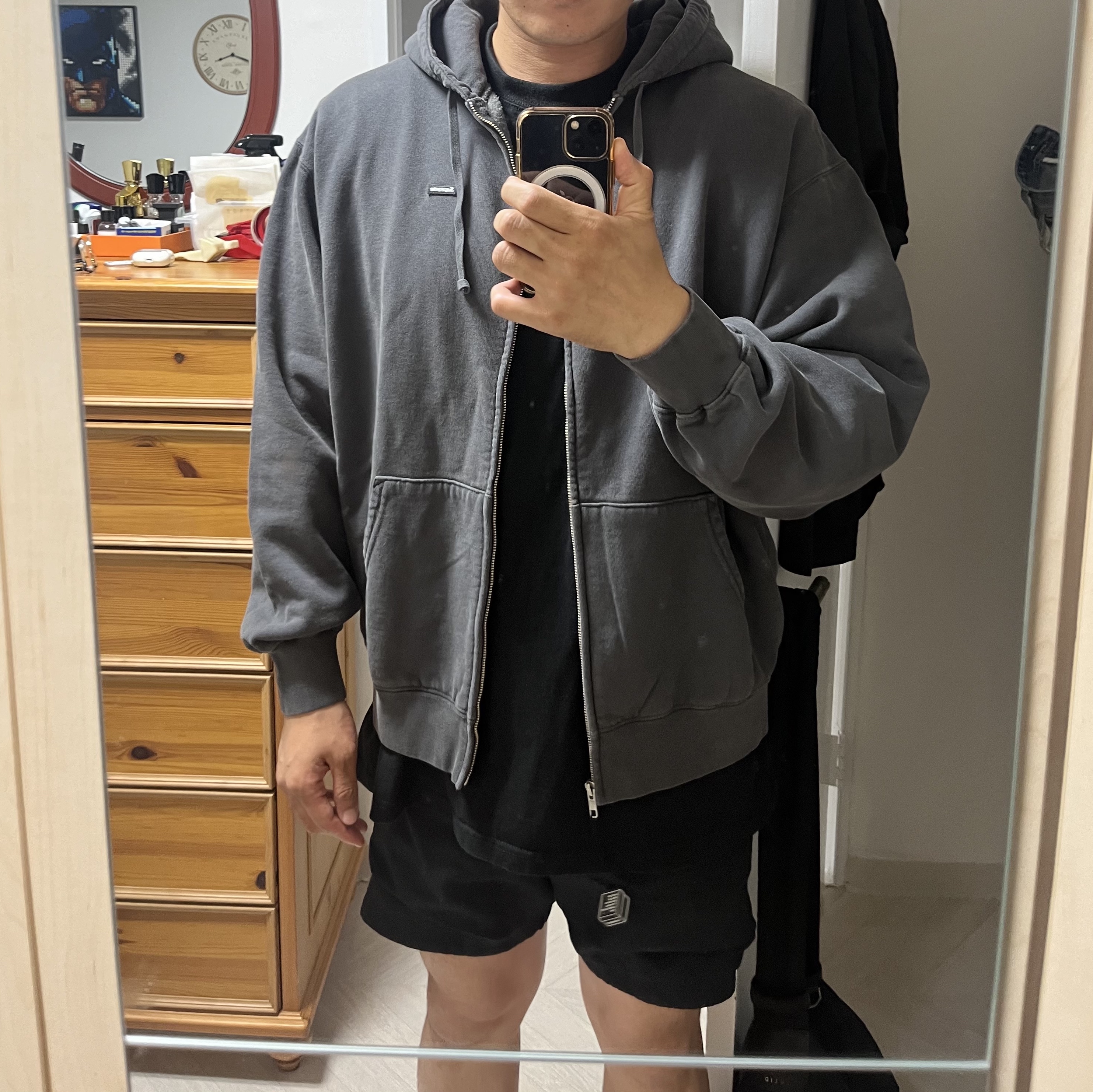 Supreme Overdyed Small Box Zip Up Hooded Sweatshirt Black - 24SS 착용 스타일