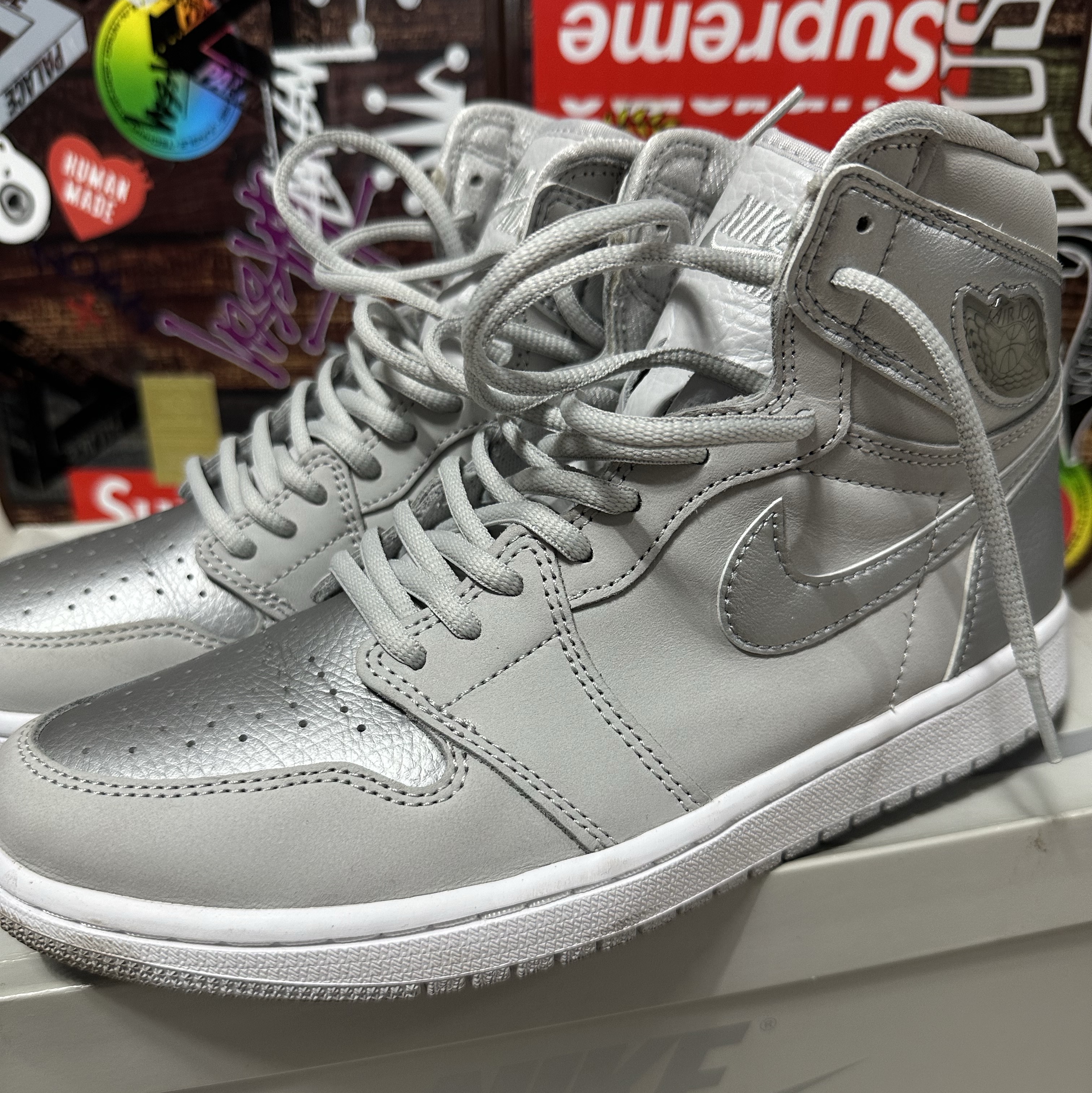 Jordan 1 Retro High OG CO.JP Neutral Grey 착용 스타일