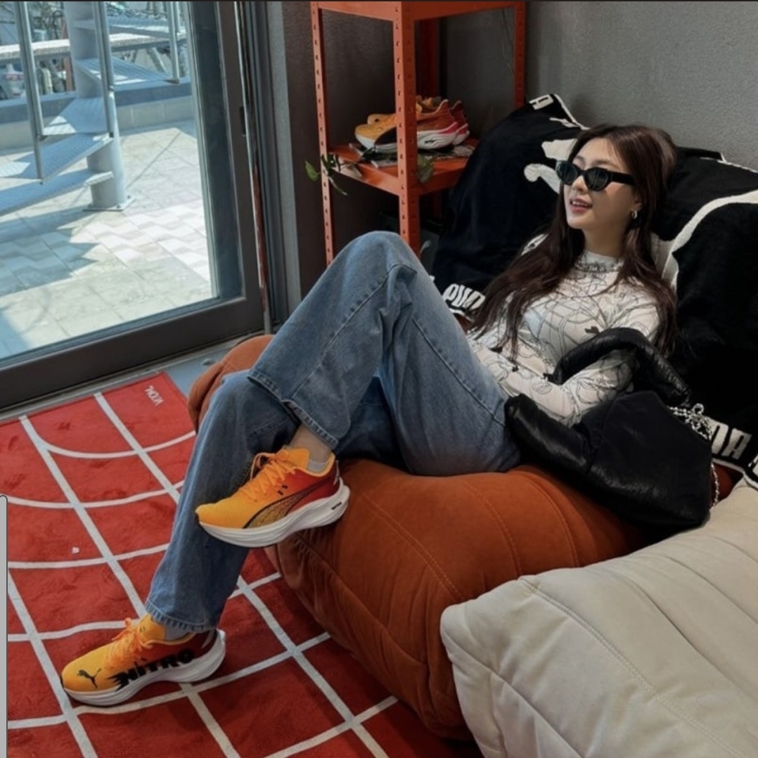 Puma Deviate Nitro 3 Fade Sun Stream Sunset Glow 착용 스타일 - 3
