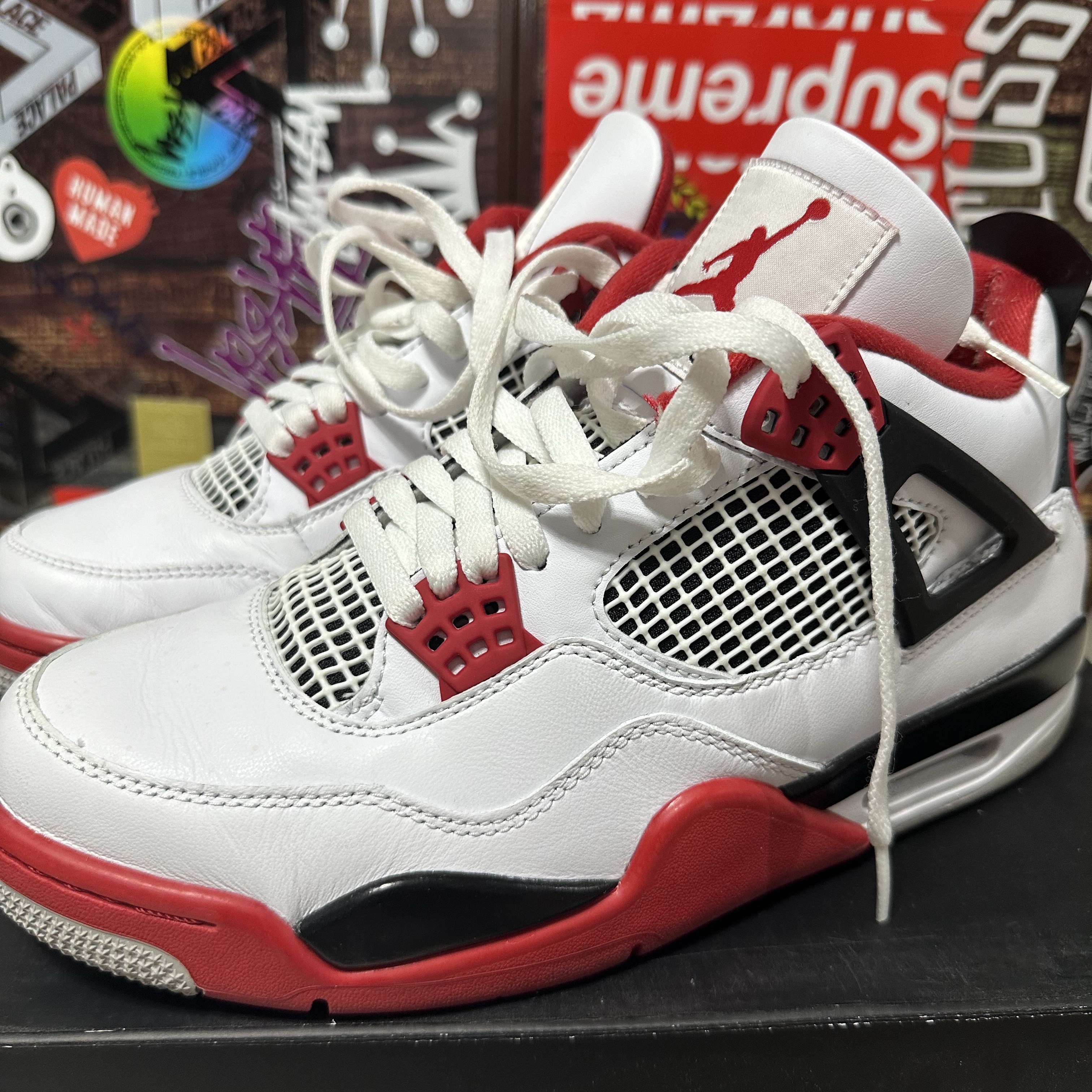 Jordan 4 Retro OG Fire Red 2020 착용 스타일