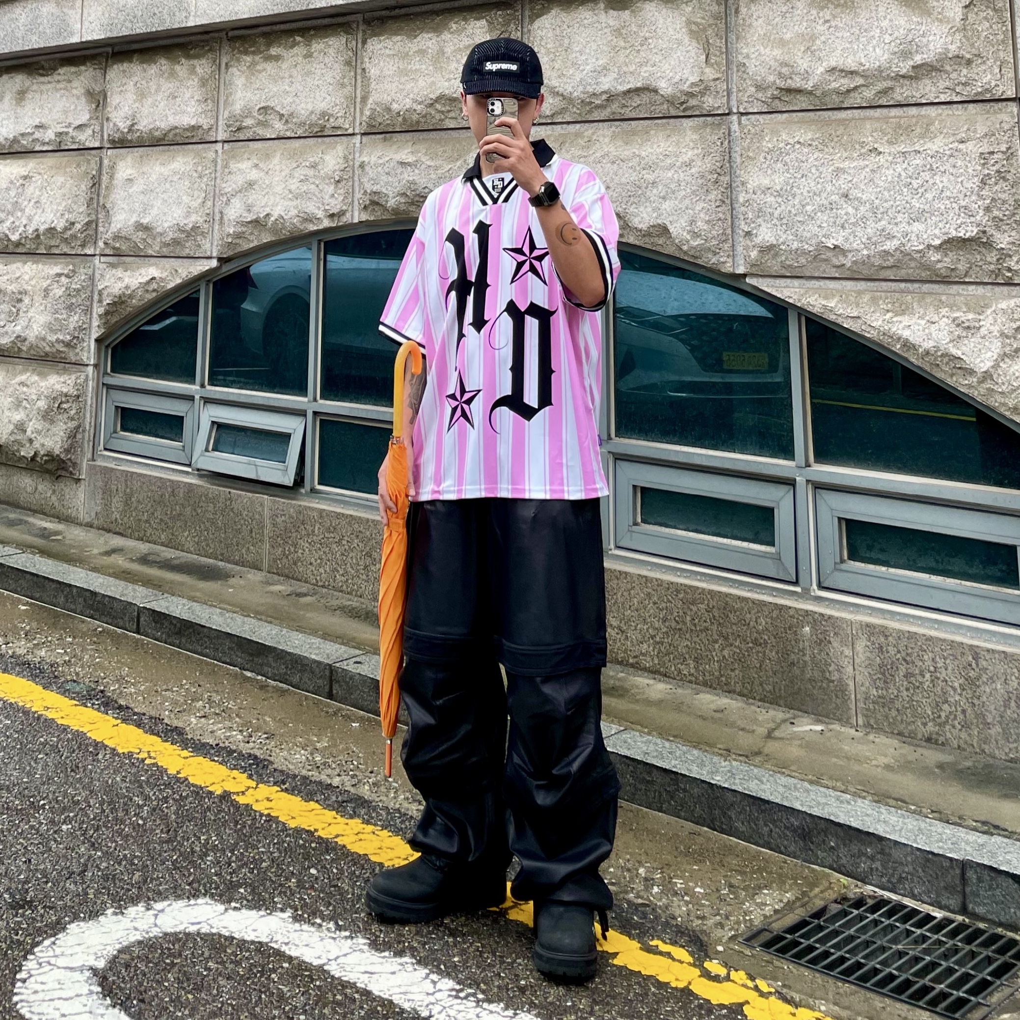 Farfromwhat Far Layered Work Pants Coated Black 착용 스타일 - 1