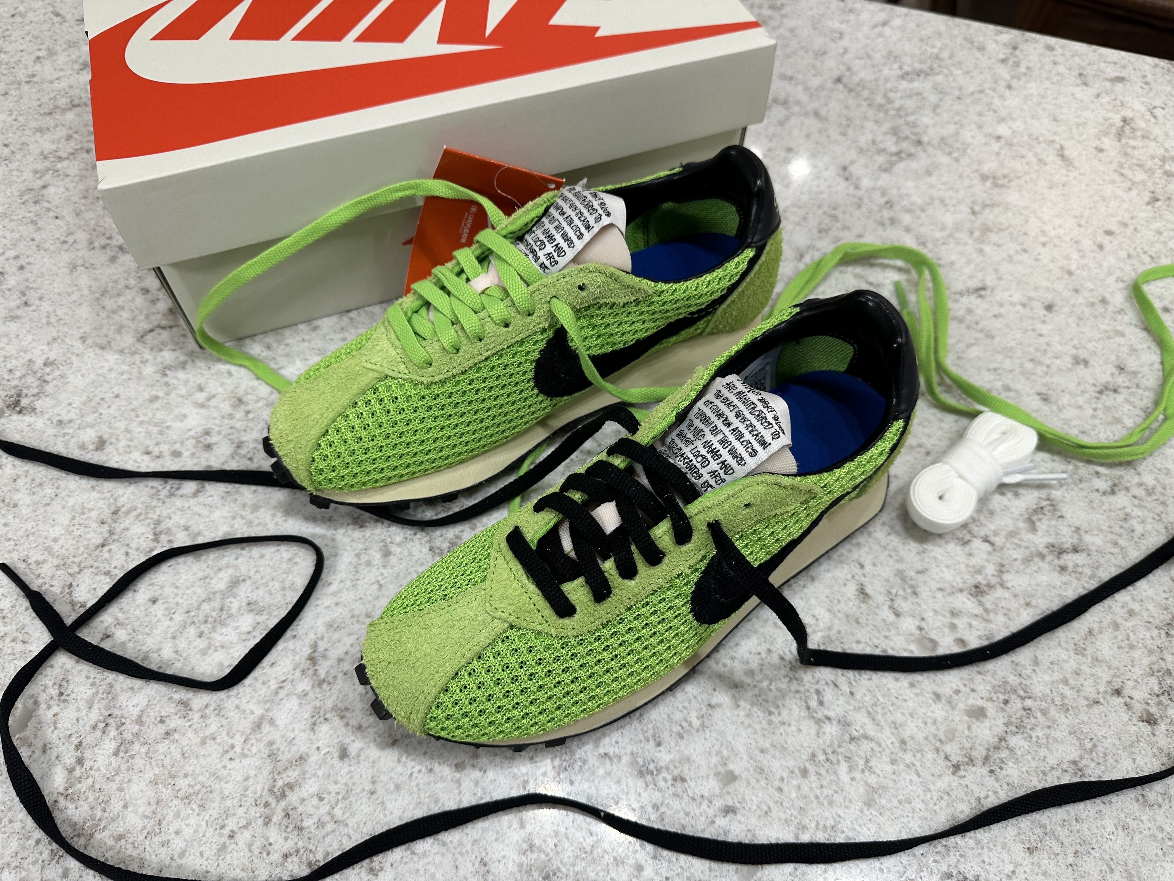 Nike x Stussy LD-1000 SP Action Green and Black 착용 스타일 - 2