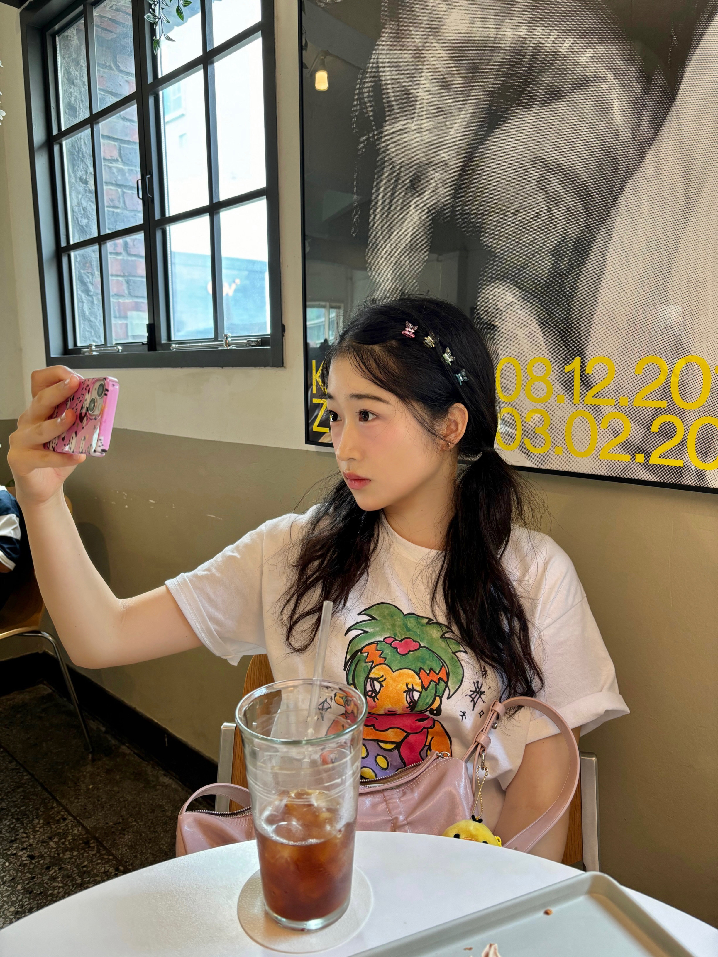 Soulpussycat Soulgirl T-Shirt No. 1 White, Soulpussycat Soulgirl T-Shirt No. 2 White 착용 스타일 - 1