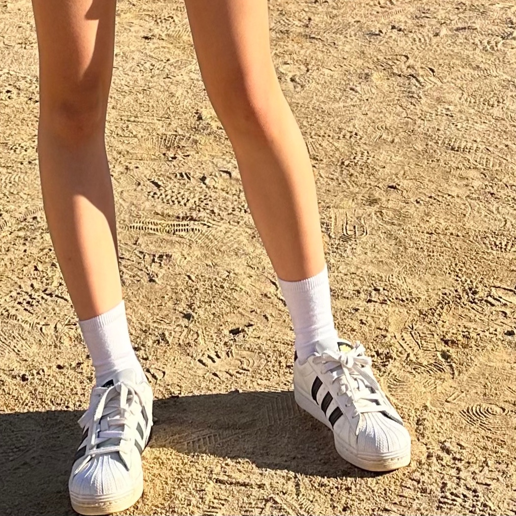 Adidas Superstar White Black 착용 스타일