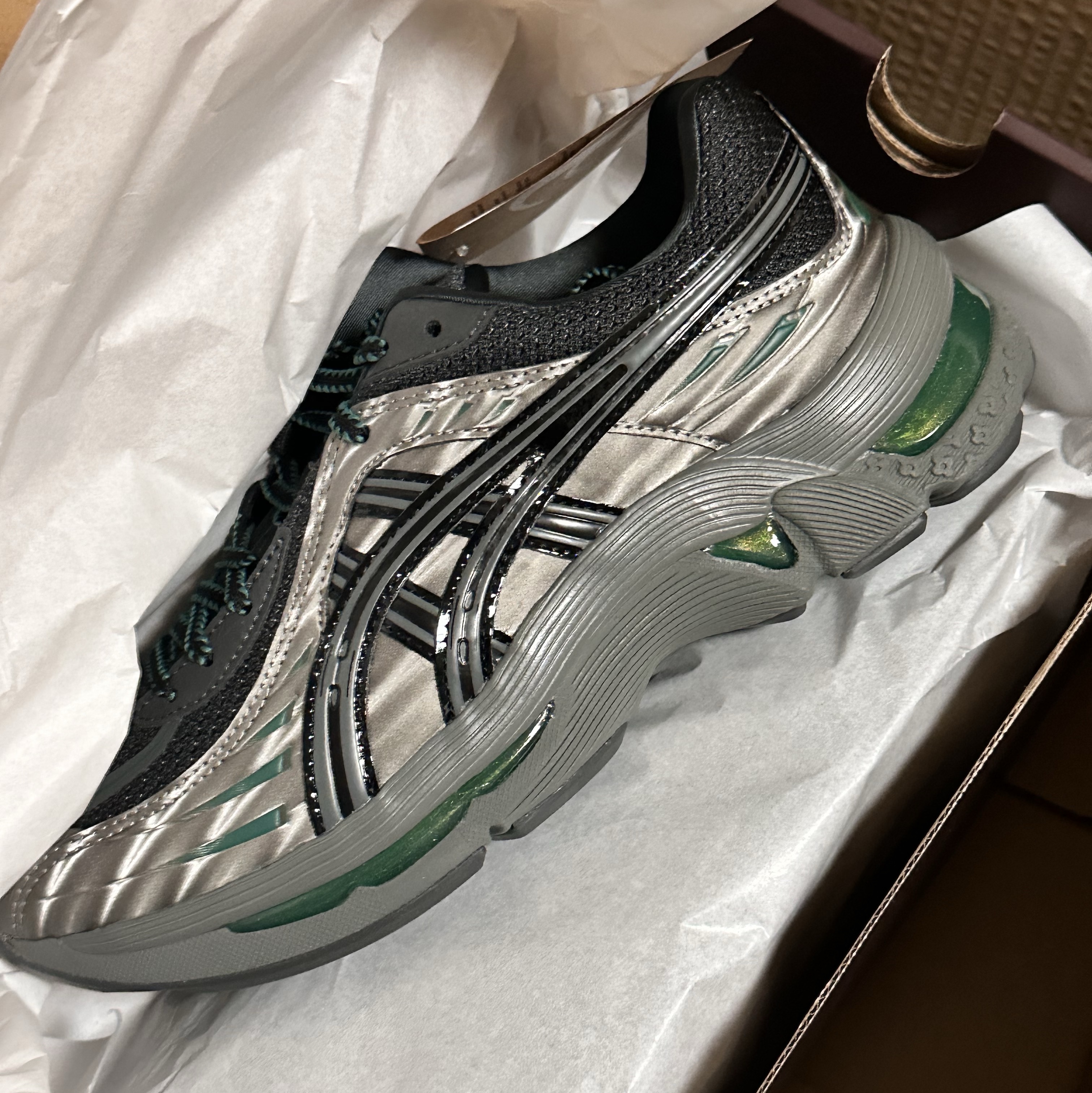 (W) Asics x Kiko Kostadinov Gel-Flammae Grey Black 착용 스타일