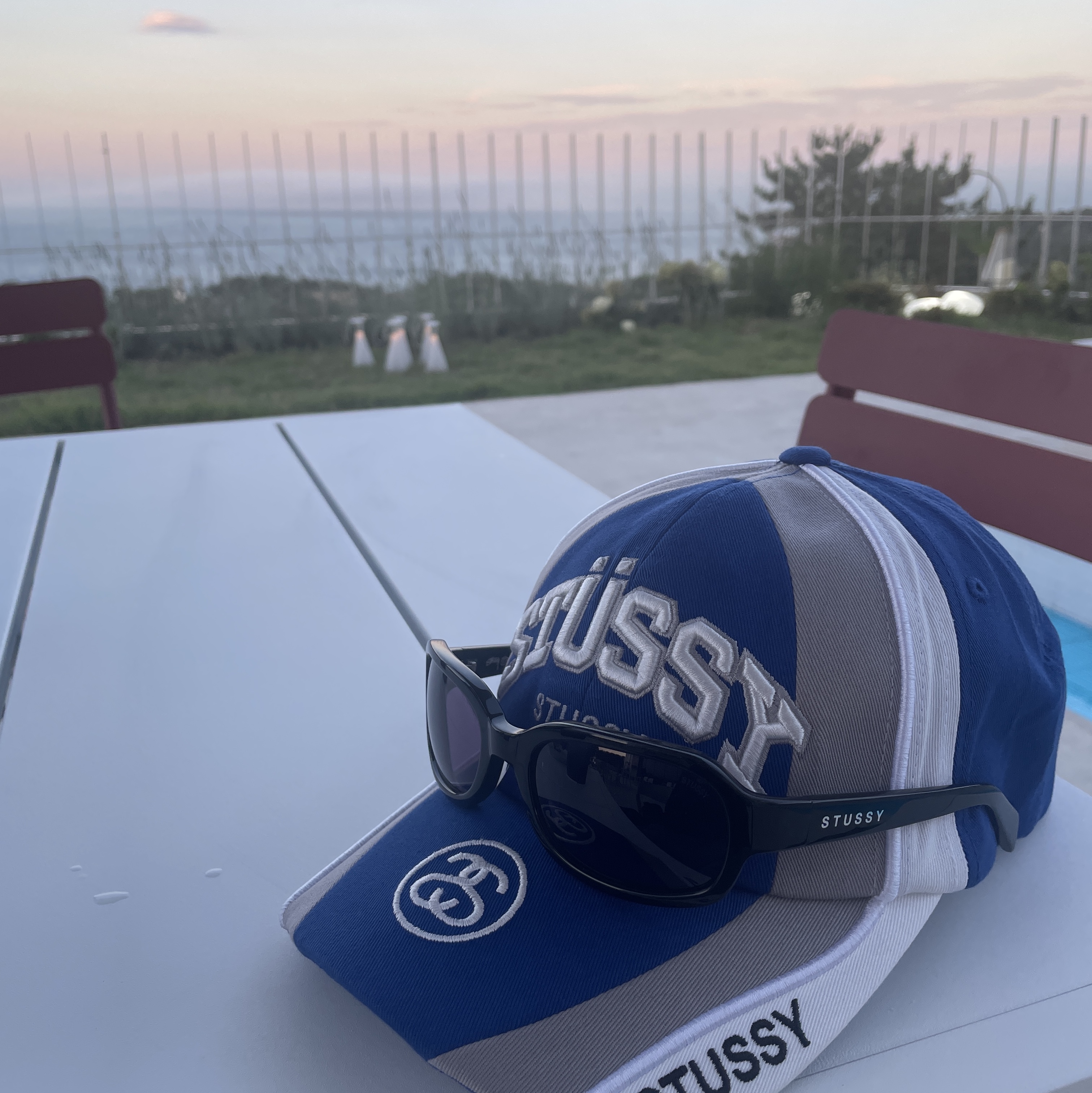 Stussy Souvenir Low Pro Strapback Cap Blue 착용 스타일