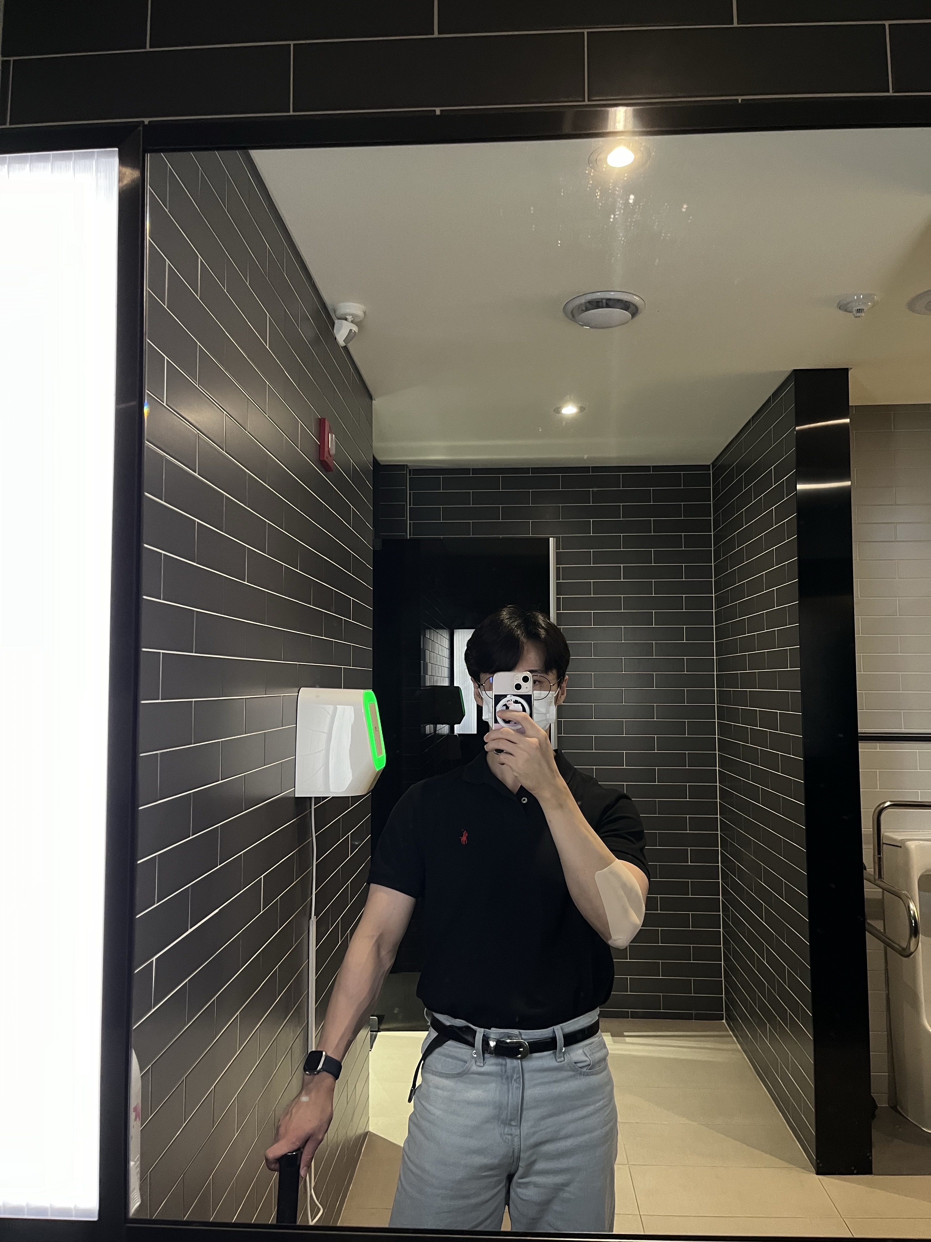 Polo Ralph Lauren Custom Slim Fit Mesh Polo Shirt Black, Our Legacy Belt 2cm Leather Black 착용 스타일