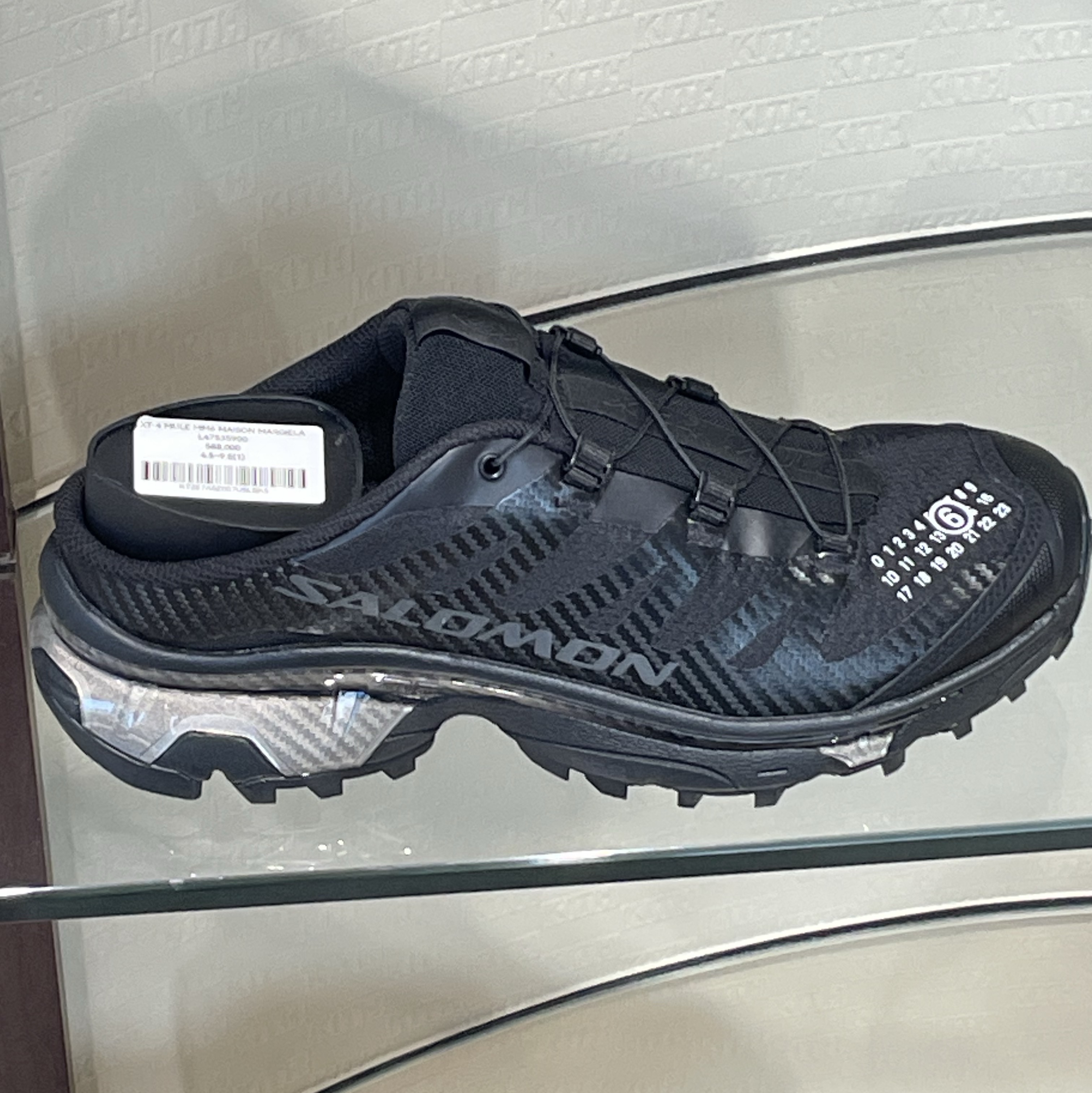 Salomon x MM6 Maison Margiela XT-4 Mule Black 착용 스타일