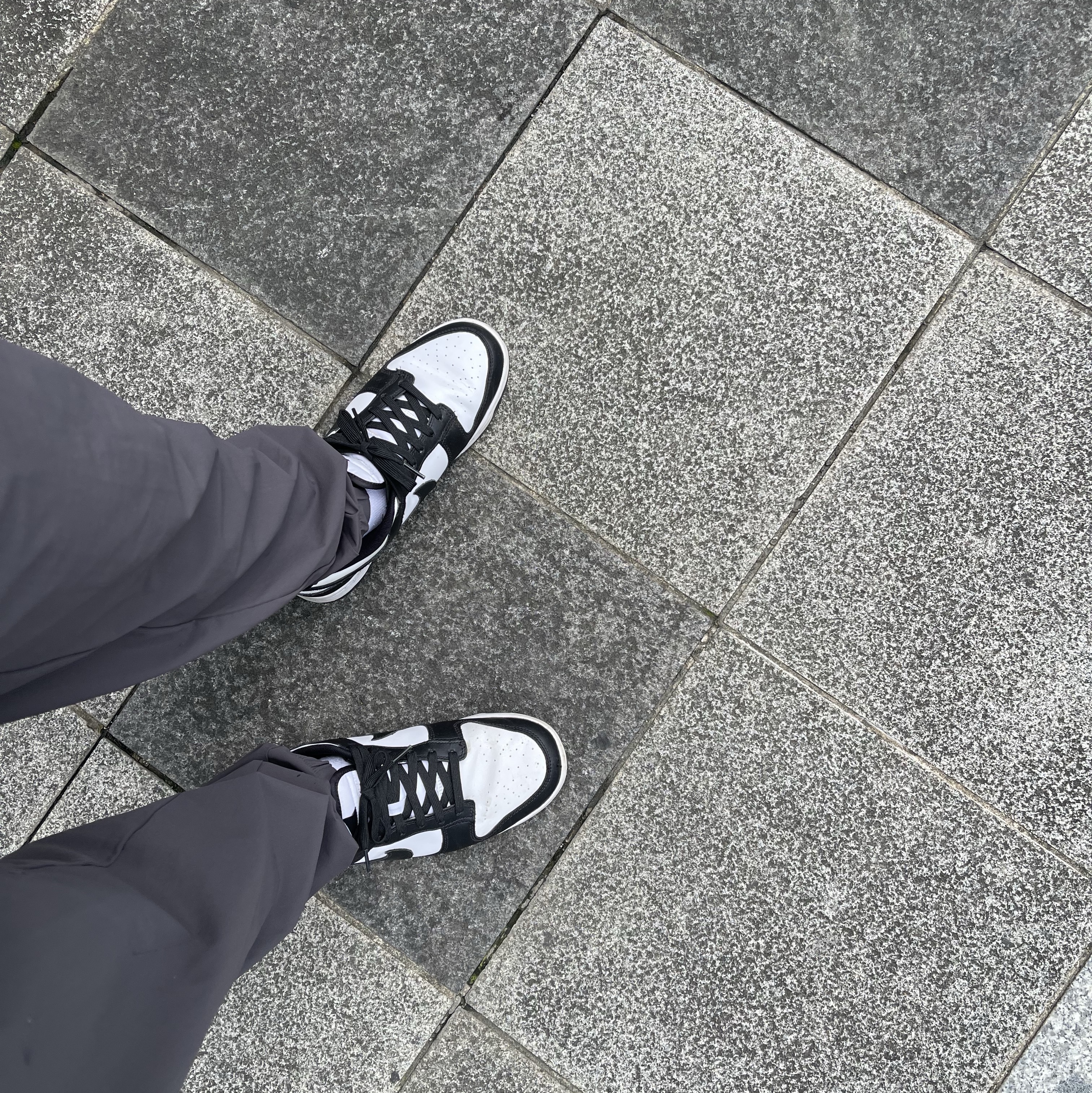 Nike Dunk Low Retro Black 착용 스타일