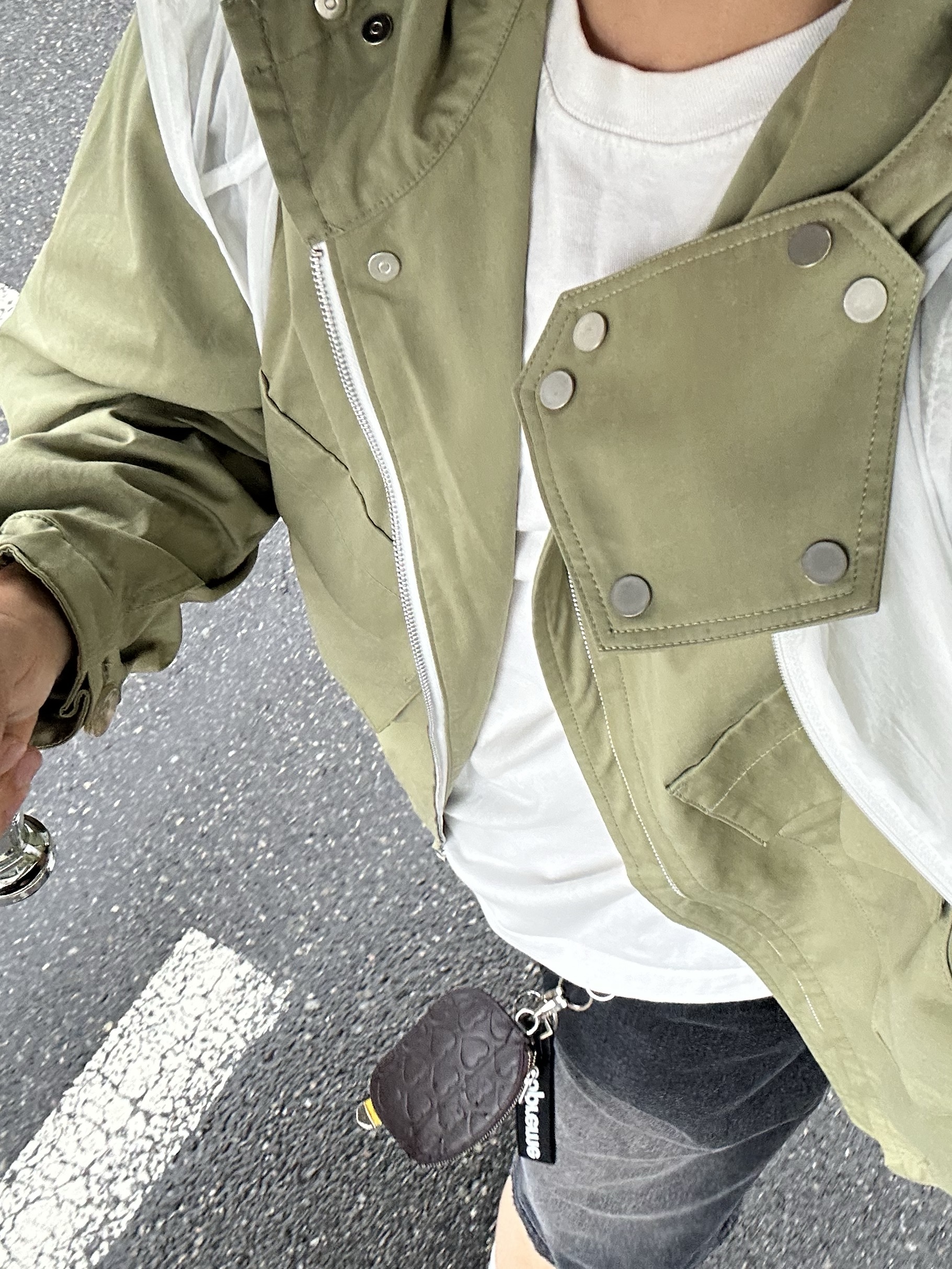 Gentle Monster x Maison Margiela MM107 Leather Khaki Black, Human Made Leather Coin Case Brown 착용 스타일 - 5