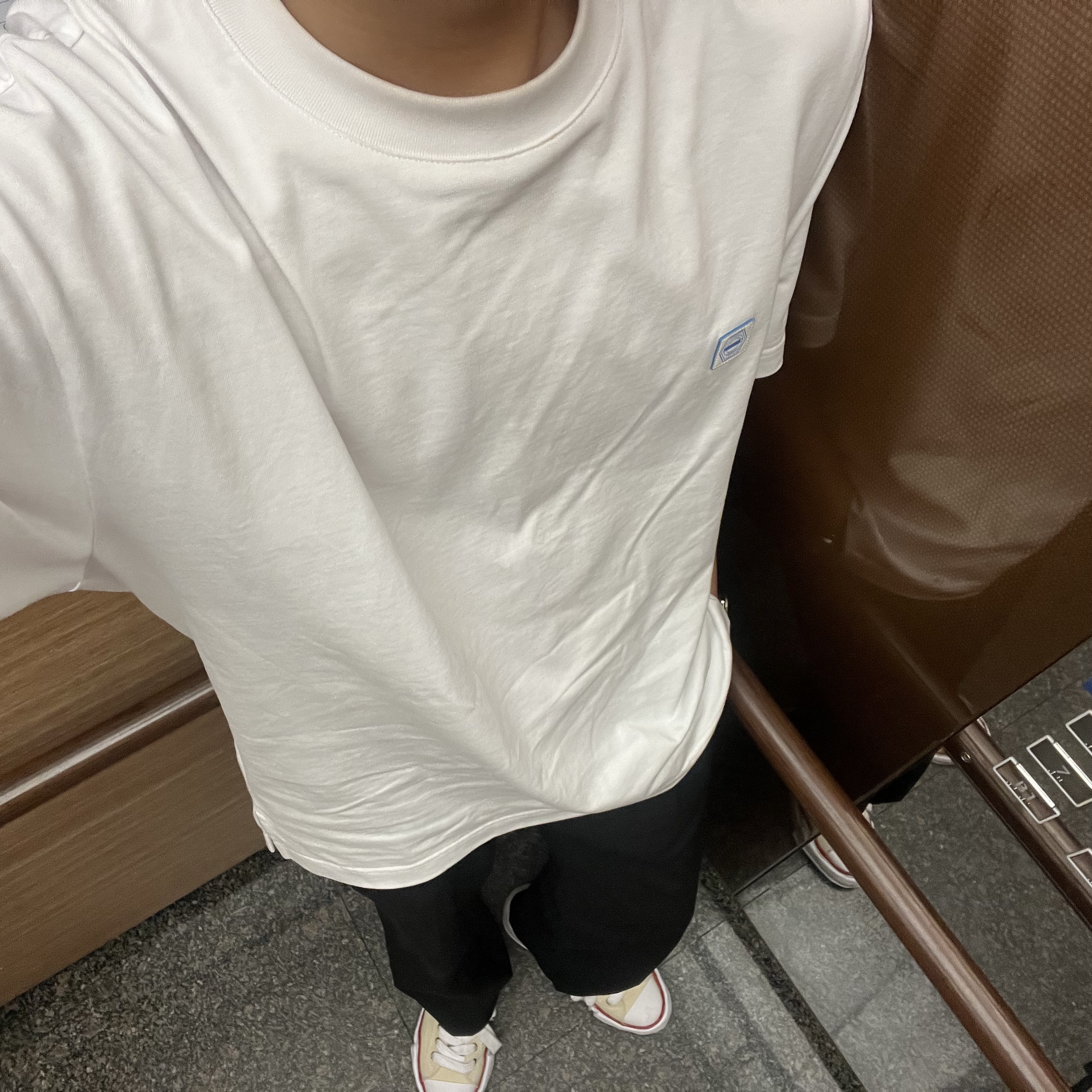 Maison Mihara Yasuhiro Peterson OG Sole Canvas Low-top Sneakers Natural, Solid Homme Black Water Butterfly T-Shirt Black - 24SS 착용 스타일