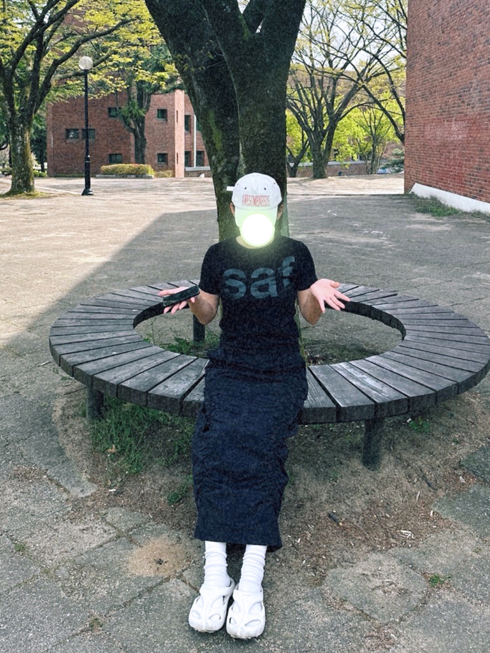 [KREAM 단독] Safarispot 1/2 Basic Safari T-Shirt Black, (W) Keen Shanti White Black 착용 스타일