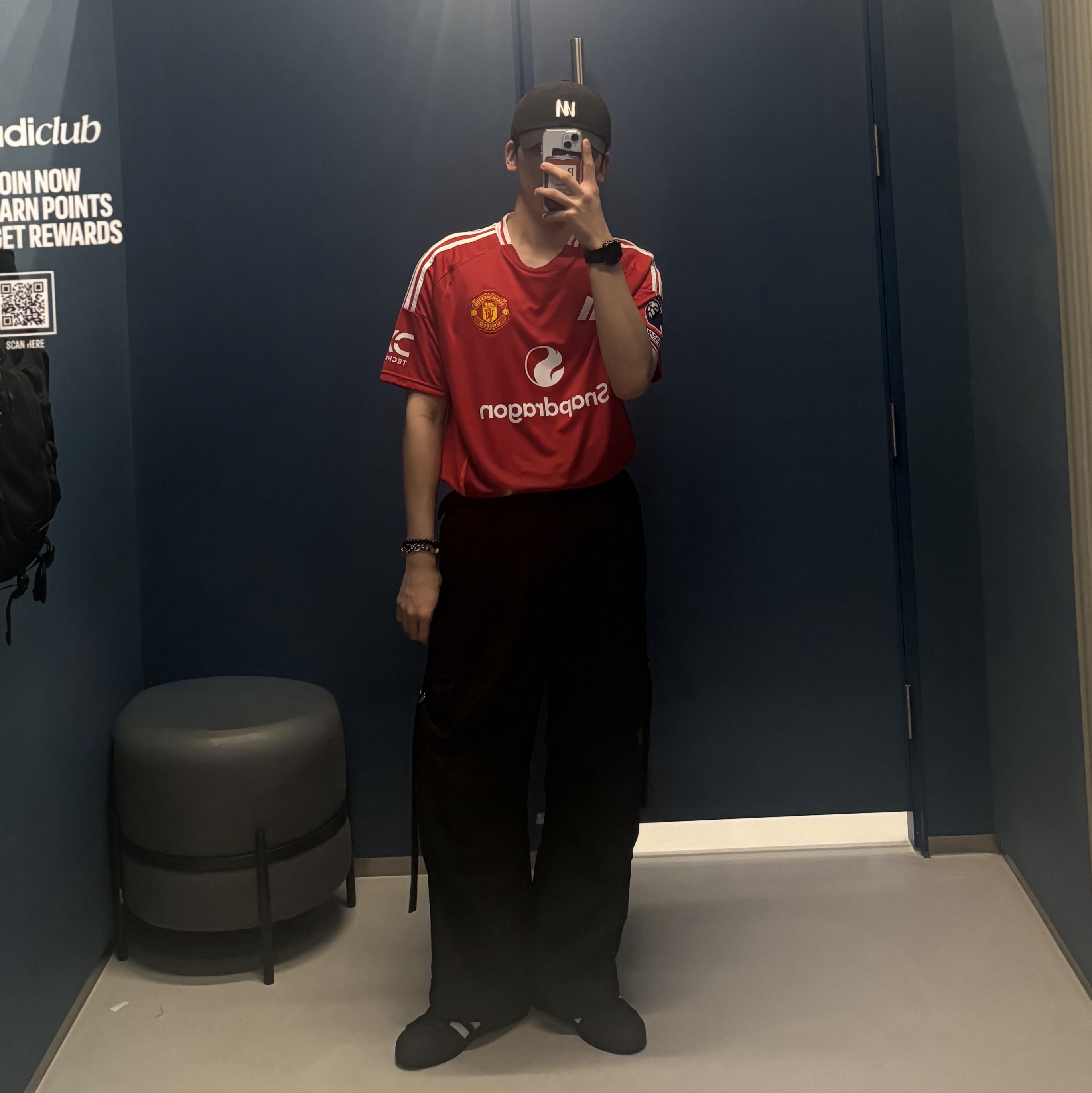 Adidas Manchester United 2024/25 Home Jersey Manchester United FC Red - KR Sizing (Non Marking Ver.) 착용 스타일