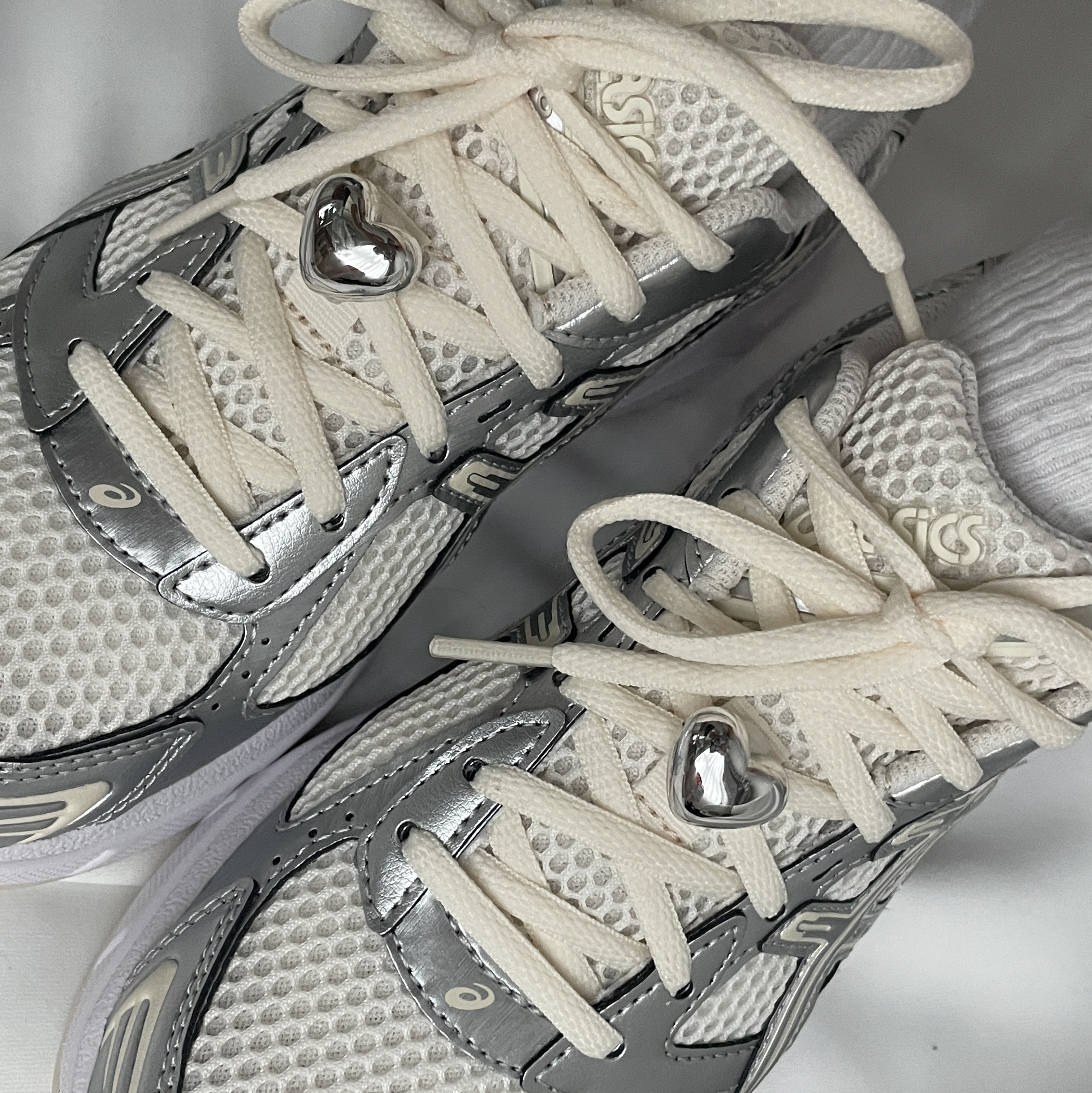 (W) Asics Gel-1130 Cream Pure Silver 착용 스타일 - 3