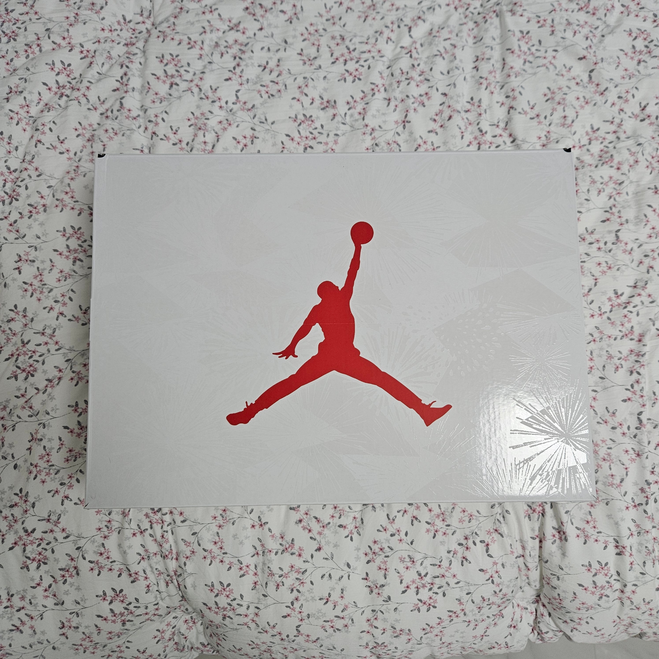 Jordan 6 Retro White and Midnight Navy 착용 스타일 - 4