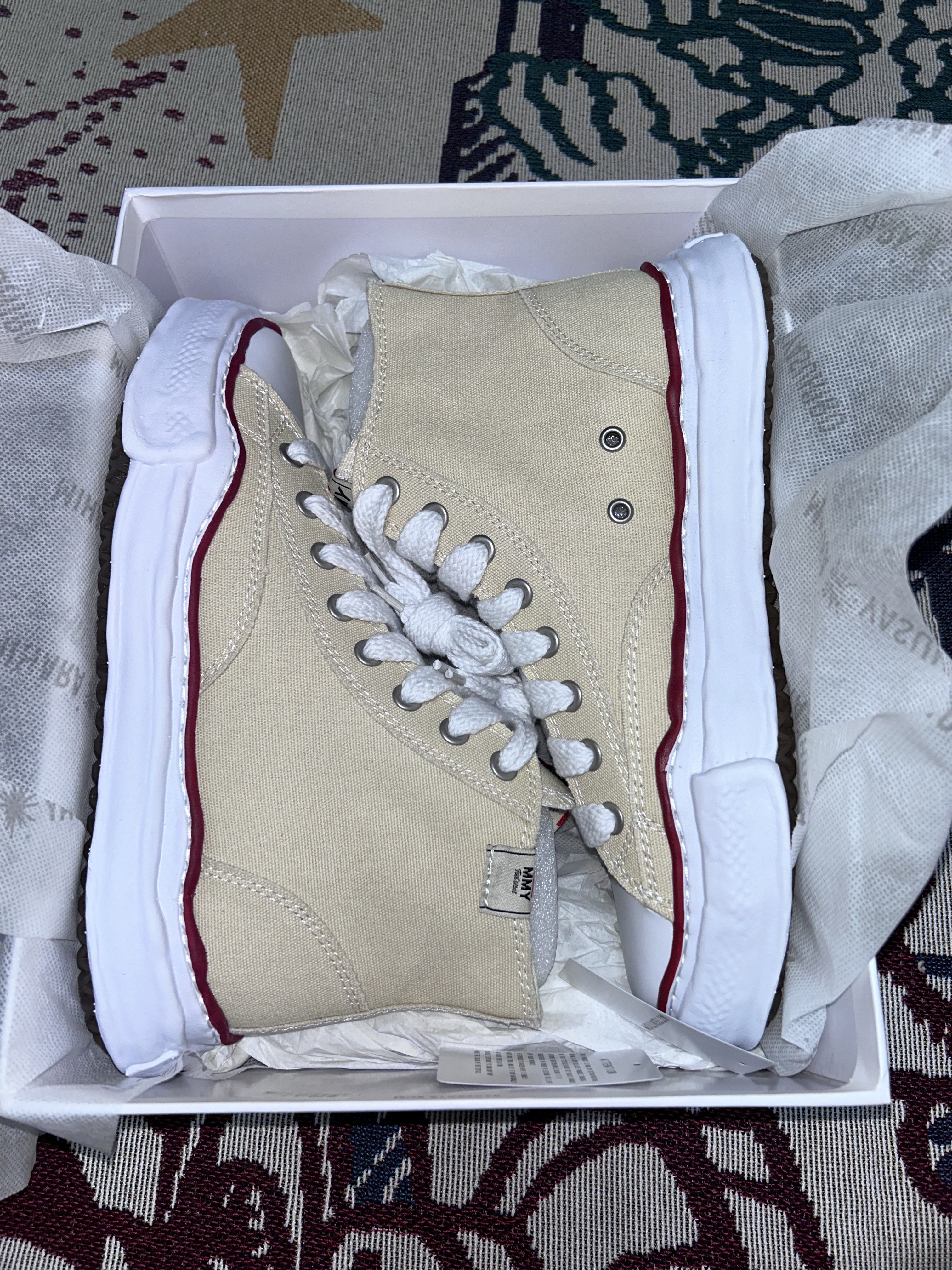 Maison Mihara Yasuhiro Peterson OG Sole Canvas High-top Sneakers Natural 착용 스타일 - 7