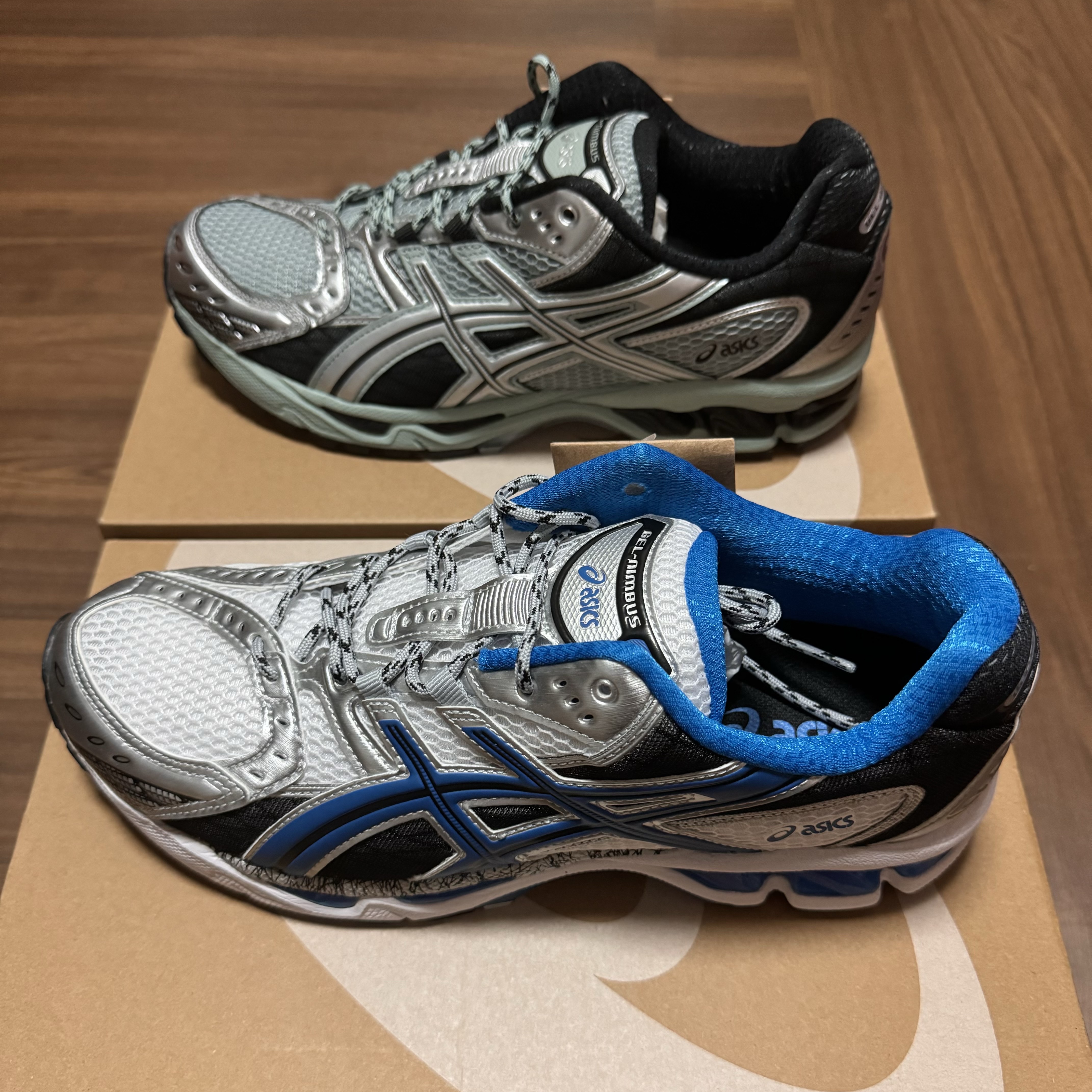 Asics Gel-Nimbus 10.1 Ocean Haze Pure Silver, Asics Gel-Nimbus 10.1 White Directoire Blue 착용 스타일