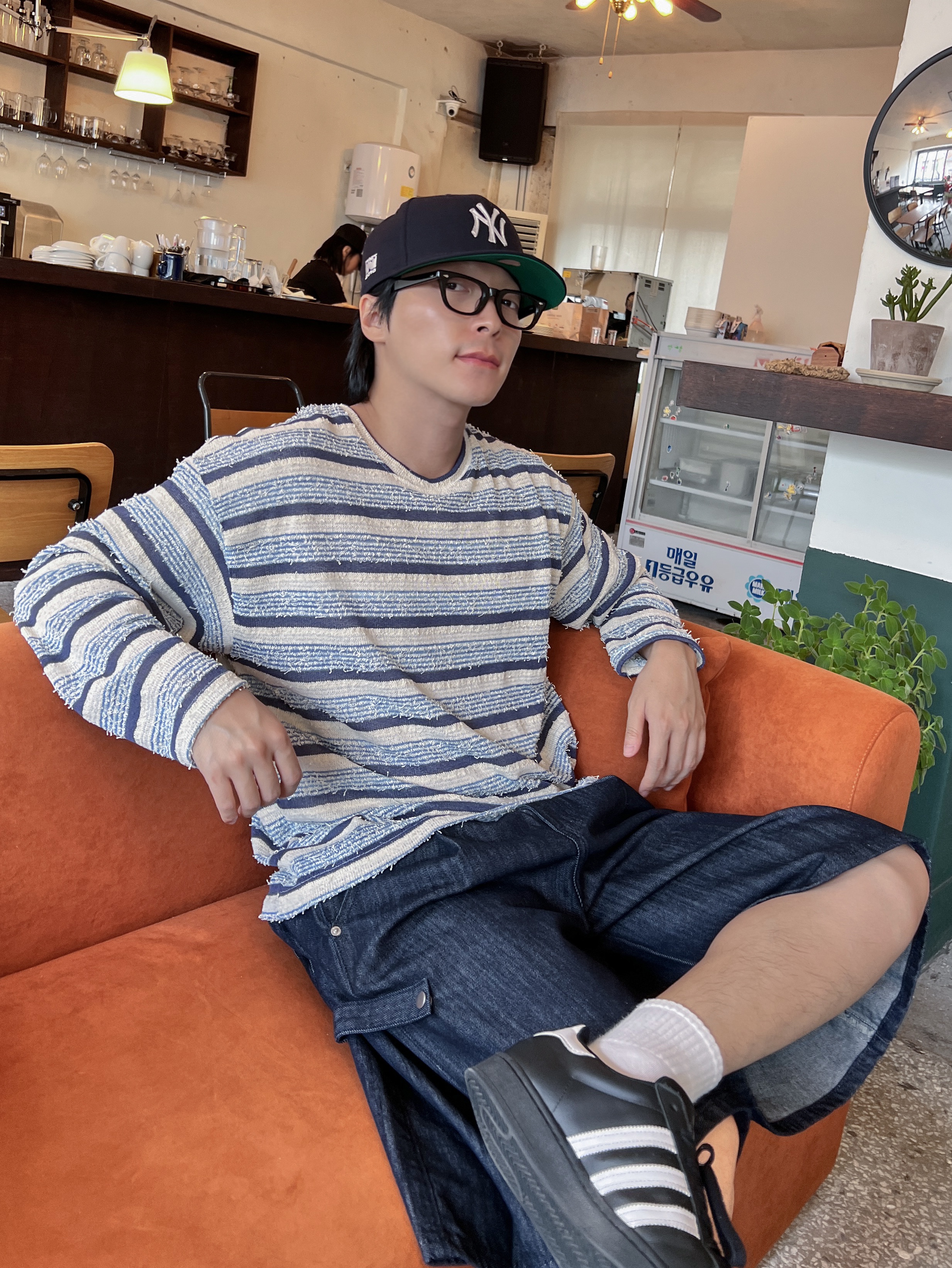 Adidas Superstar Core Black White, Thisisneverthat x New Era x MLB New York Yankees 59Fifty Classic Navy 착용 스타일 - 1