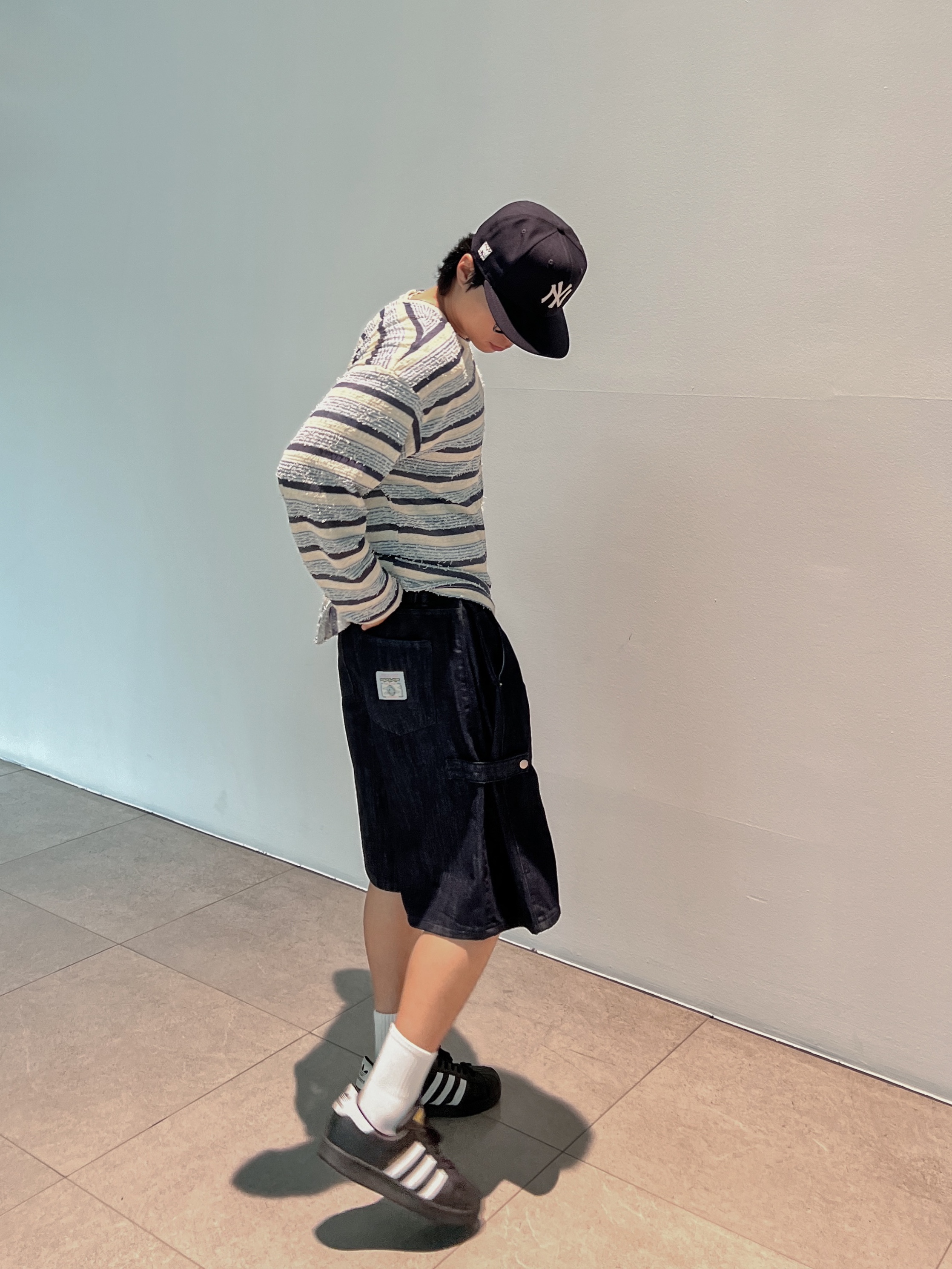 Thisisneverthat x New Era x MLB New York Yankees 59Fifty Classic Navy, Adidas Superstar Core Black White 착용 스타일 - 2
