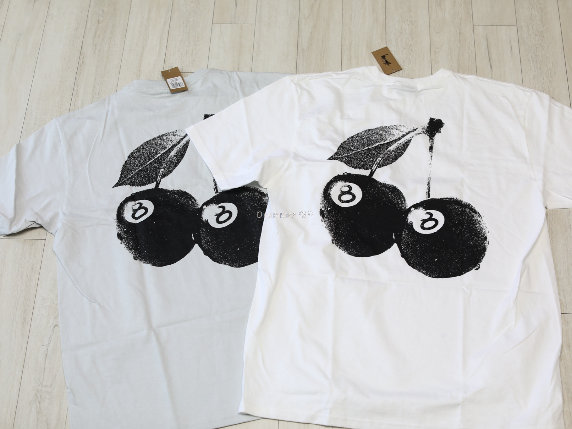 Stussy Cherries T-Shirt Fog, Stussy Cherries T-Shirt White 착용 스타일