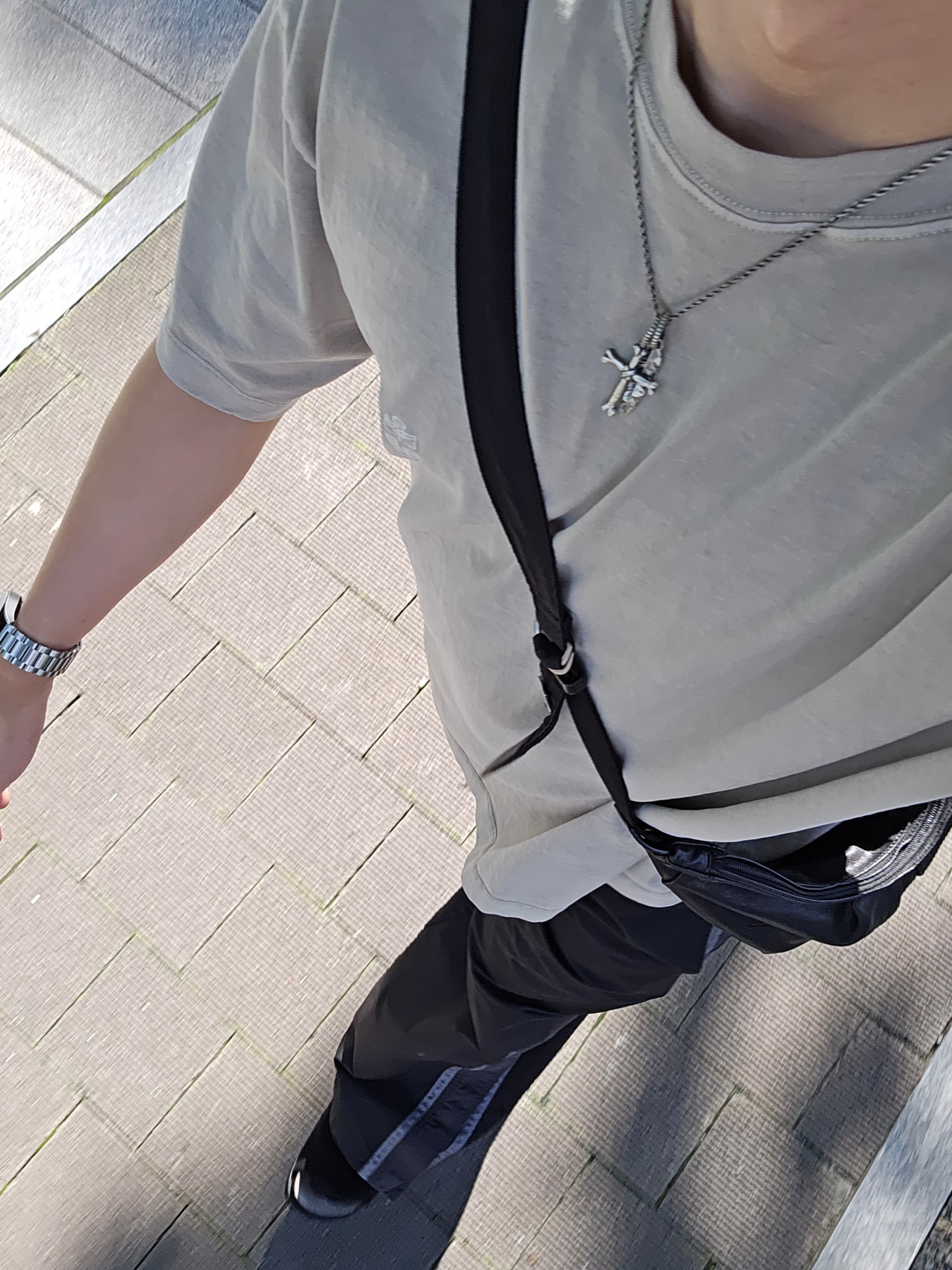 Polyteru Human Index Human Regular 1/2 T-Shirt Dyed Ercu Gray, Polyteru Calf Bag Black Lambskin 착용 스타일