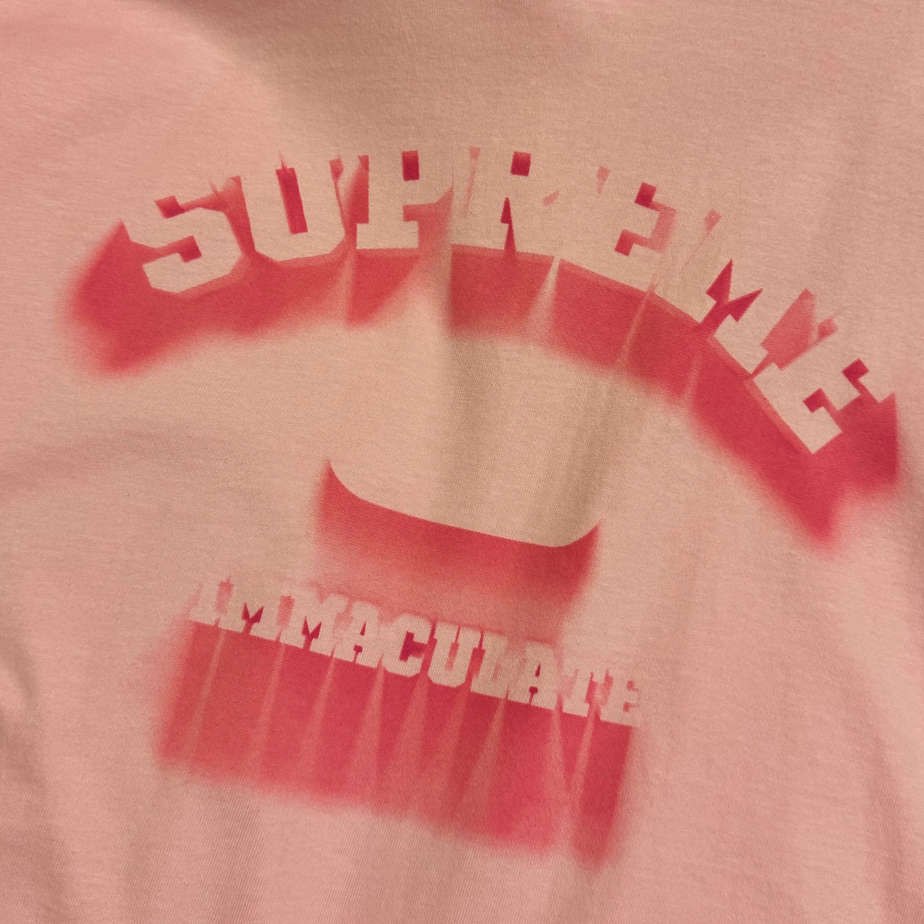 Supreme Shadow T-Shirt Light Pink - 24SS 착용 스타일