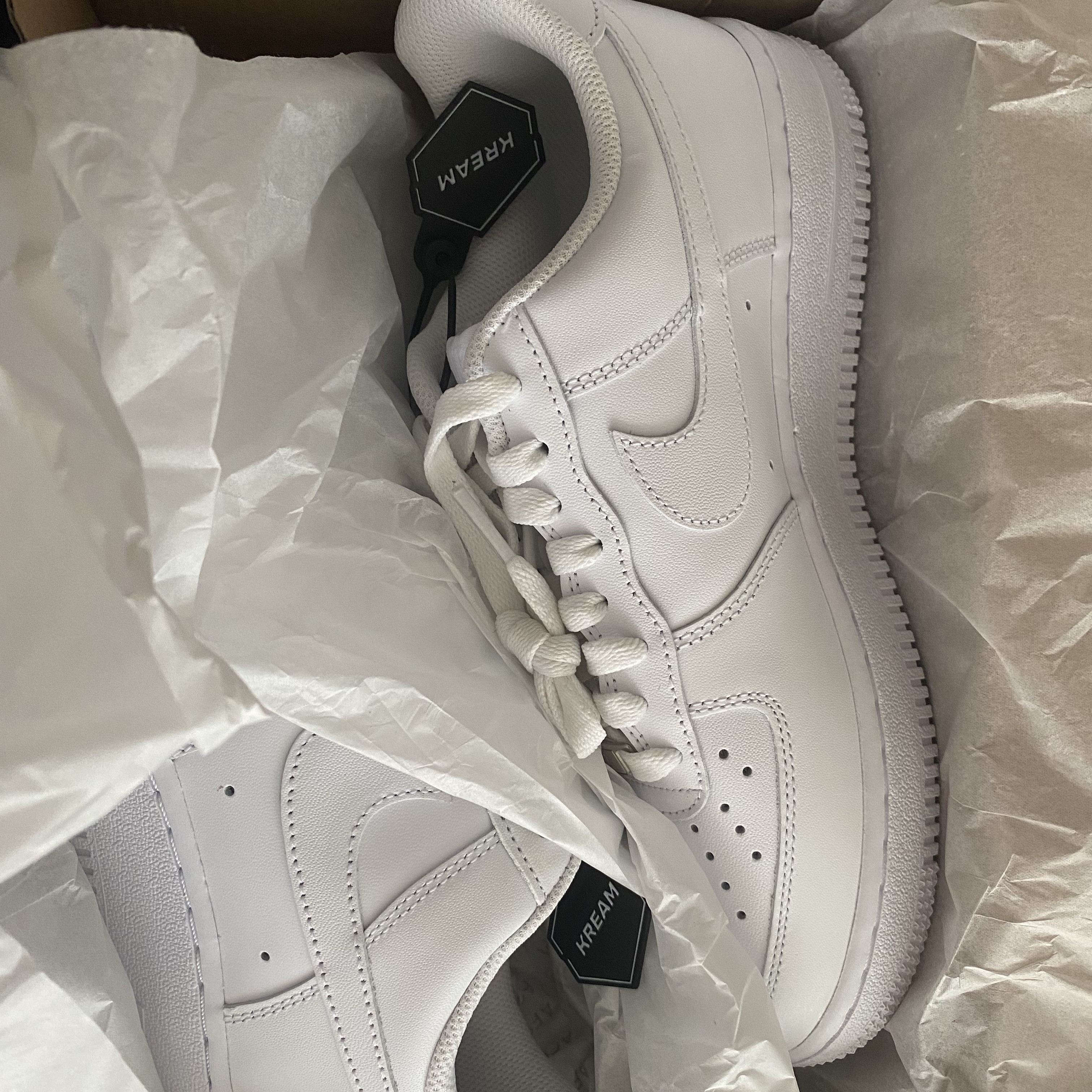 Nike Air Force 1 '07 Low White 착용 스타일