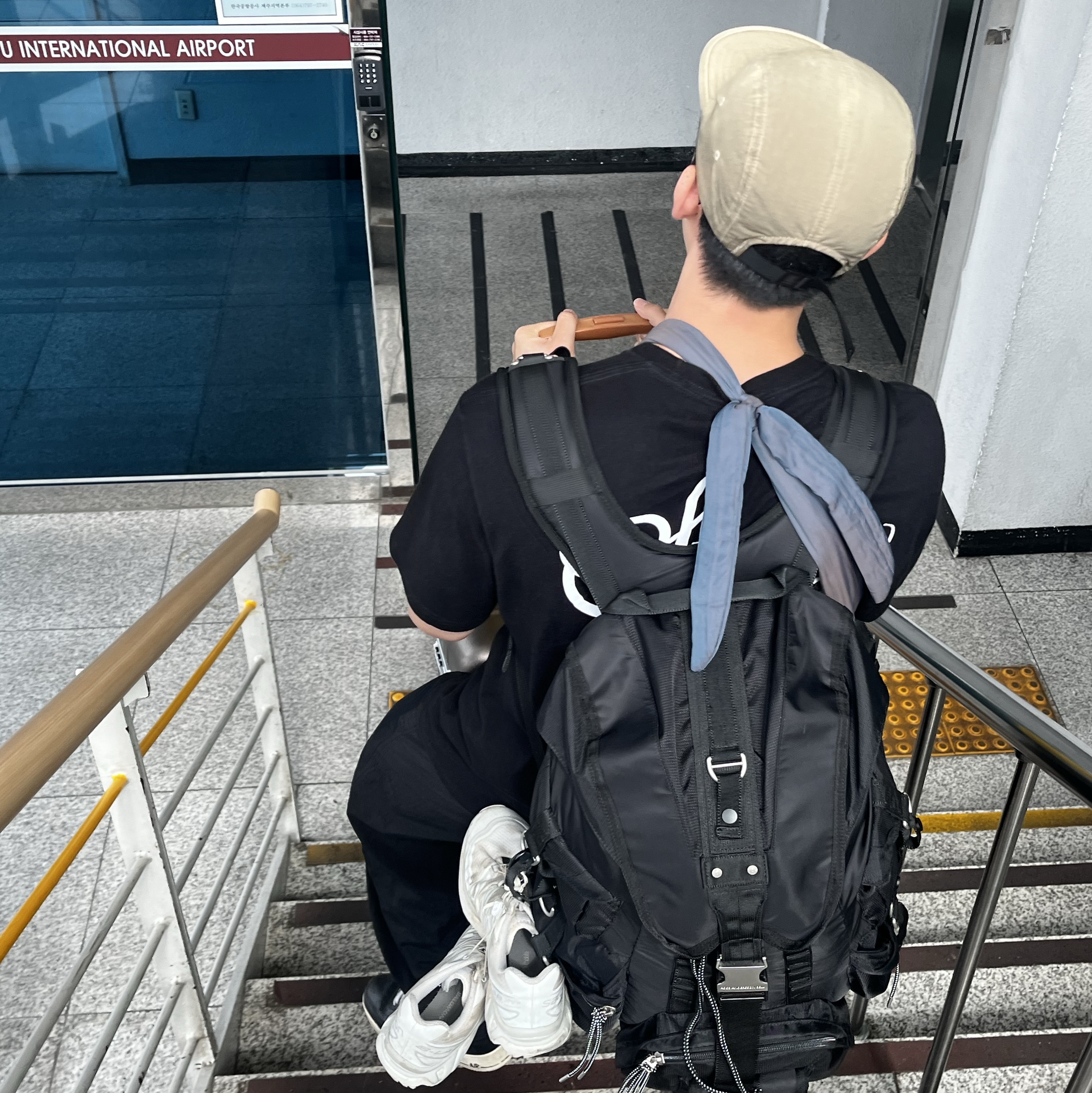 Salomon XT-6 ADV White 착용 스타일