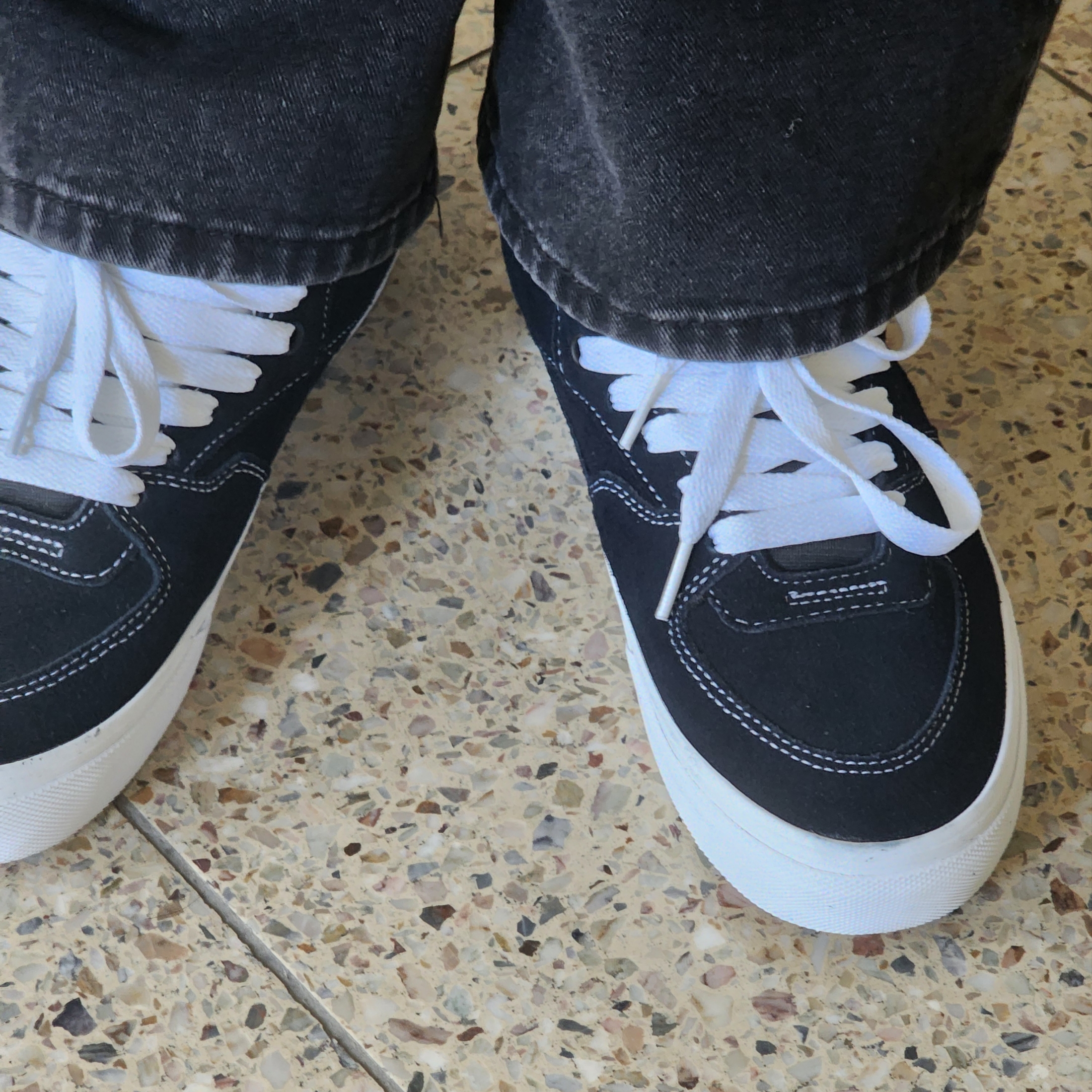 Vans Half Cab 33 DX Anaheim Factory OG Navy 착용 스타일