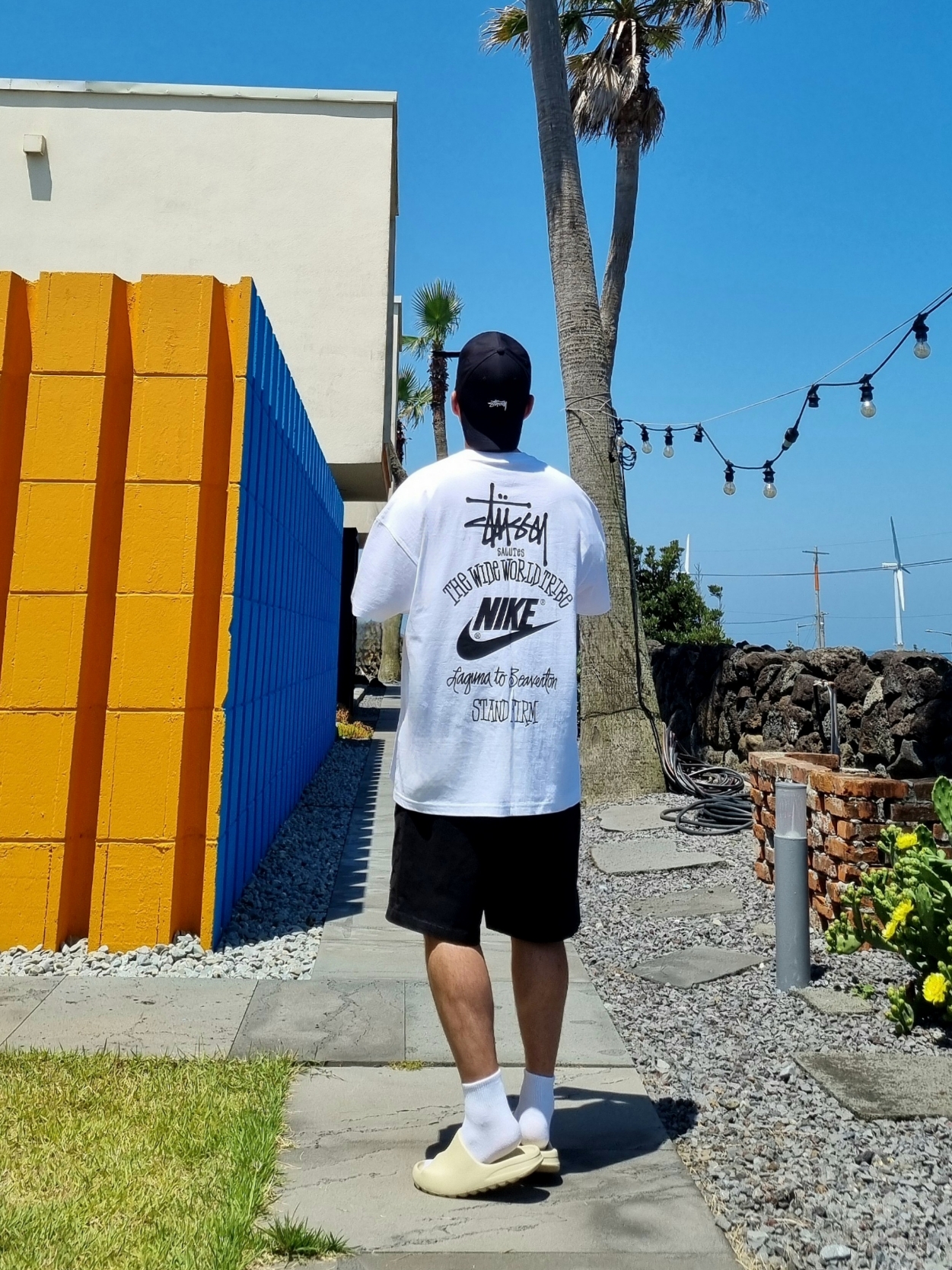 Nike x Stussy T-Shirt White (DV1775-100), Nike x Stussy T-Shirt White (DV1774-100) 착용 스타일