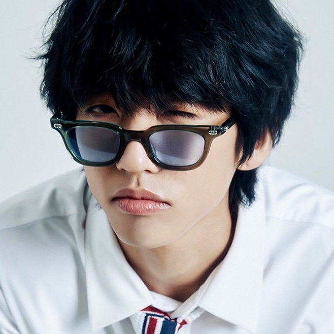 Highcollar Mute Plaid, Highcollar Mute Tortoise 착용 스타일