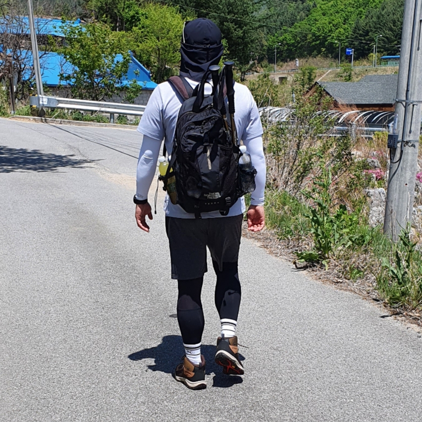 Nike Dri-Fit ADV Aeroswift Racing Tights Black - Asia, Supreme Mesh Sunshield Camp Cap Black - 24SS 착용 스타일